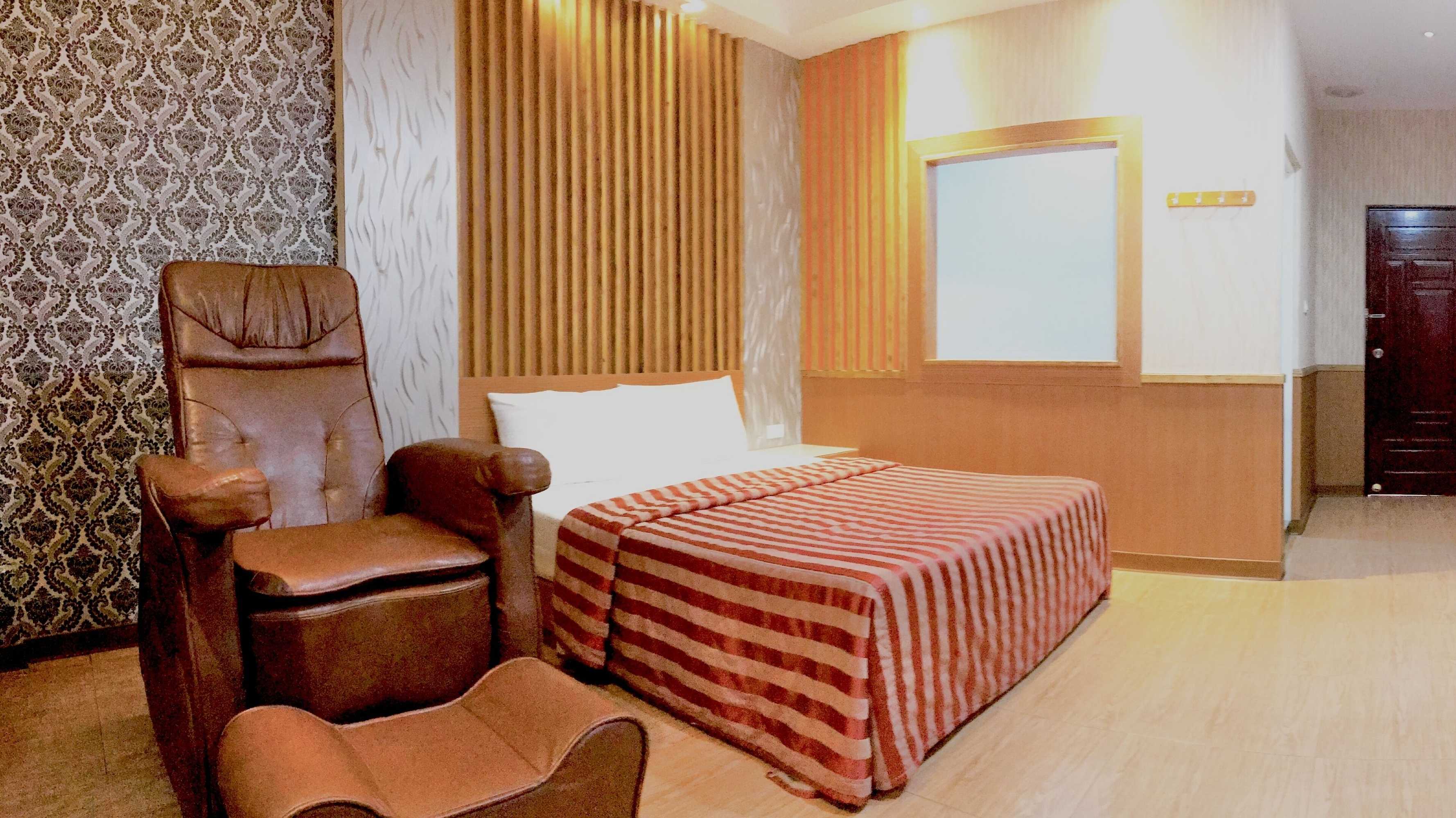 Gift card for Feng Qing Motel