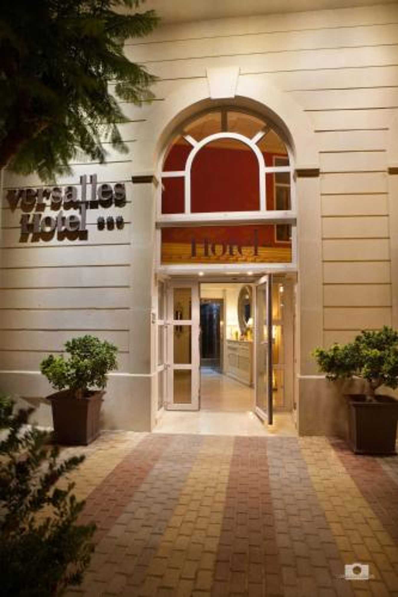 Gift card for Hotel Versalles Gift card for Hotel Versalles