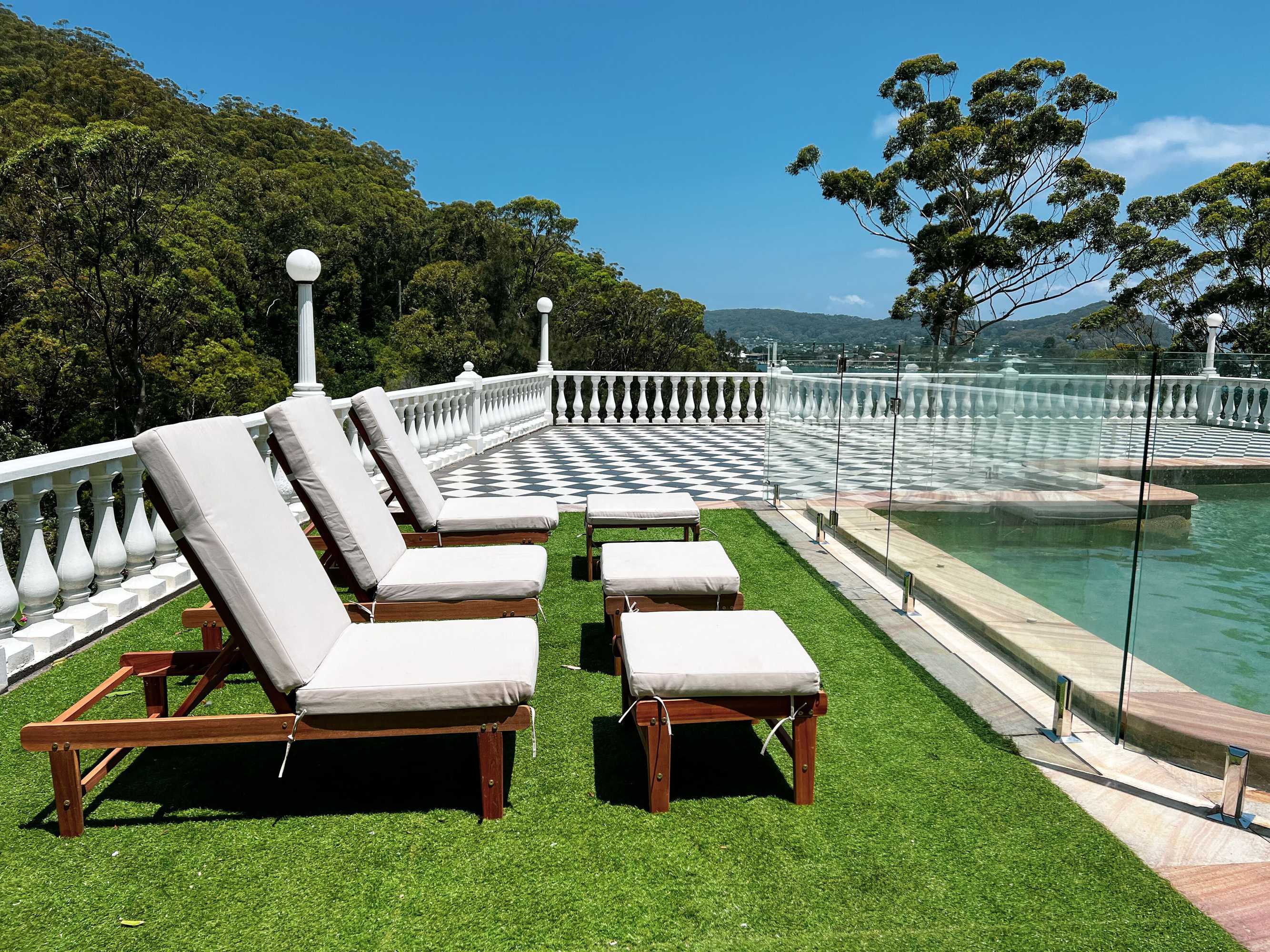 Gift card for Lascala Holiday House