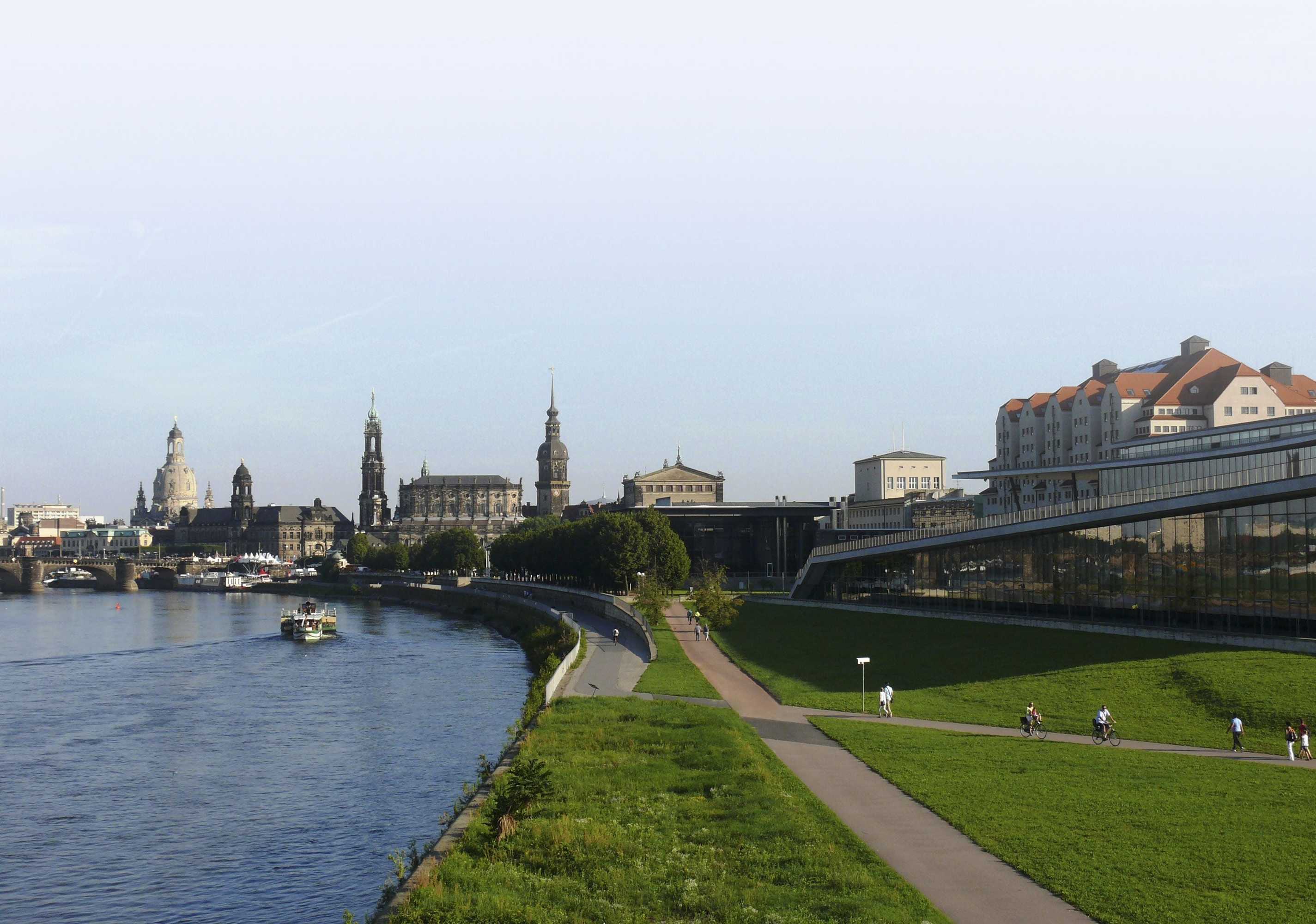 Gift card for Maritim Hotel & Internationales Congress Center Dresden Gift card for Maritim Hotel & Internationales Congress Center Dresden