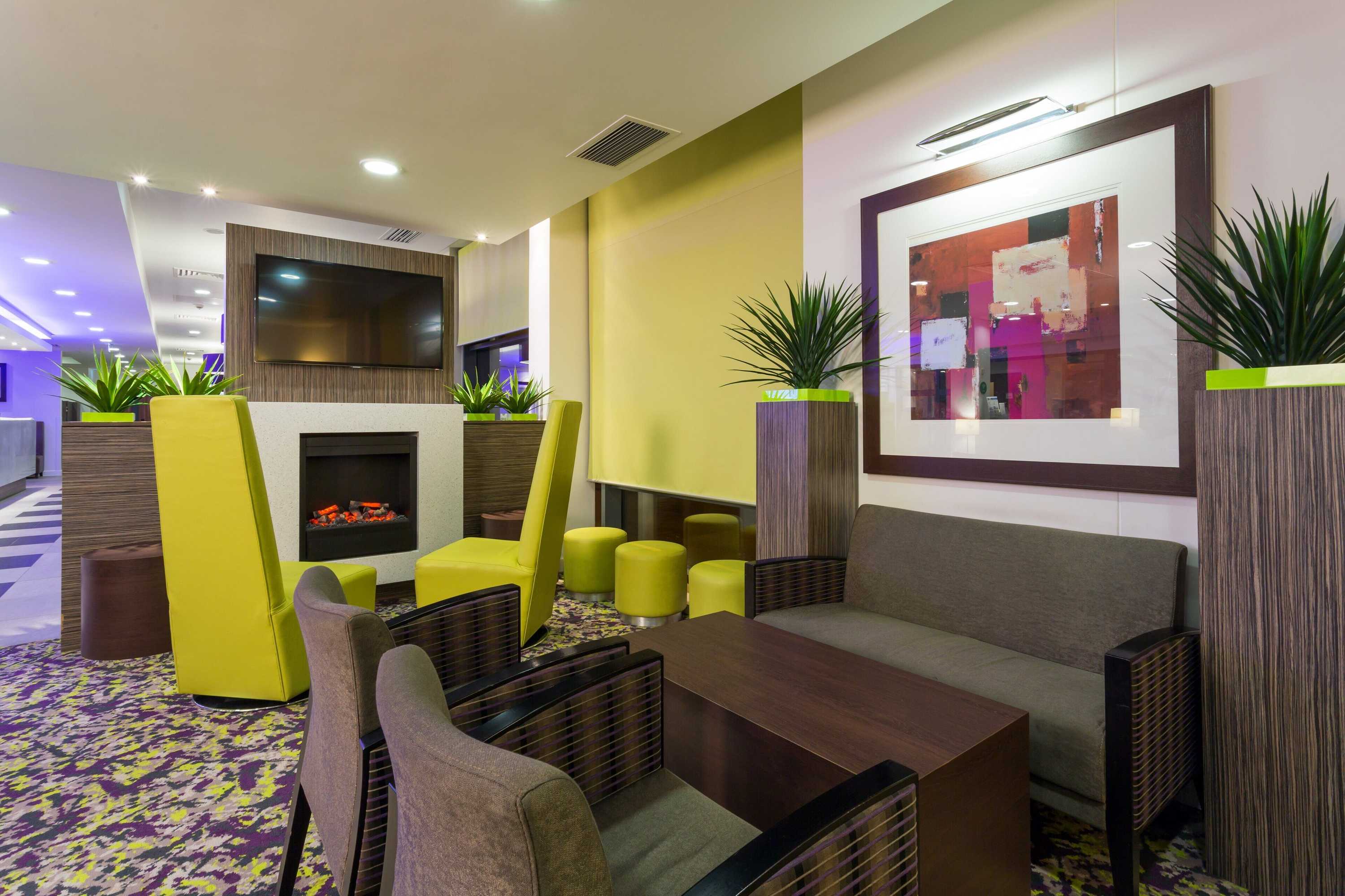 Gift card for Holiday Inn Express Harlow by Ihg Gift card for Holiday Inn Express Harlow by Ihg