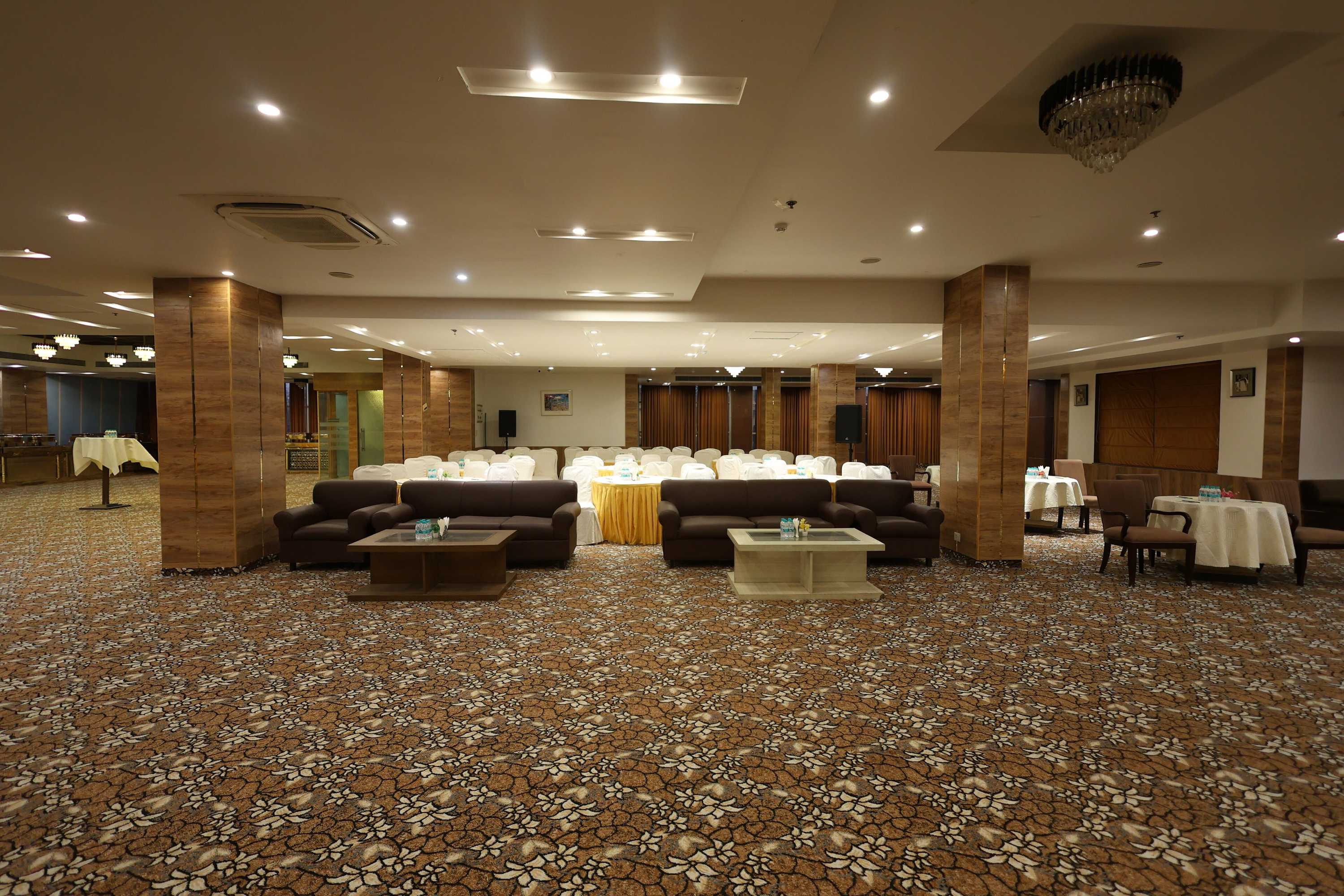 Gift card for Days Hotel By Wyndham Neemrana