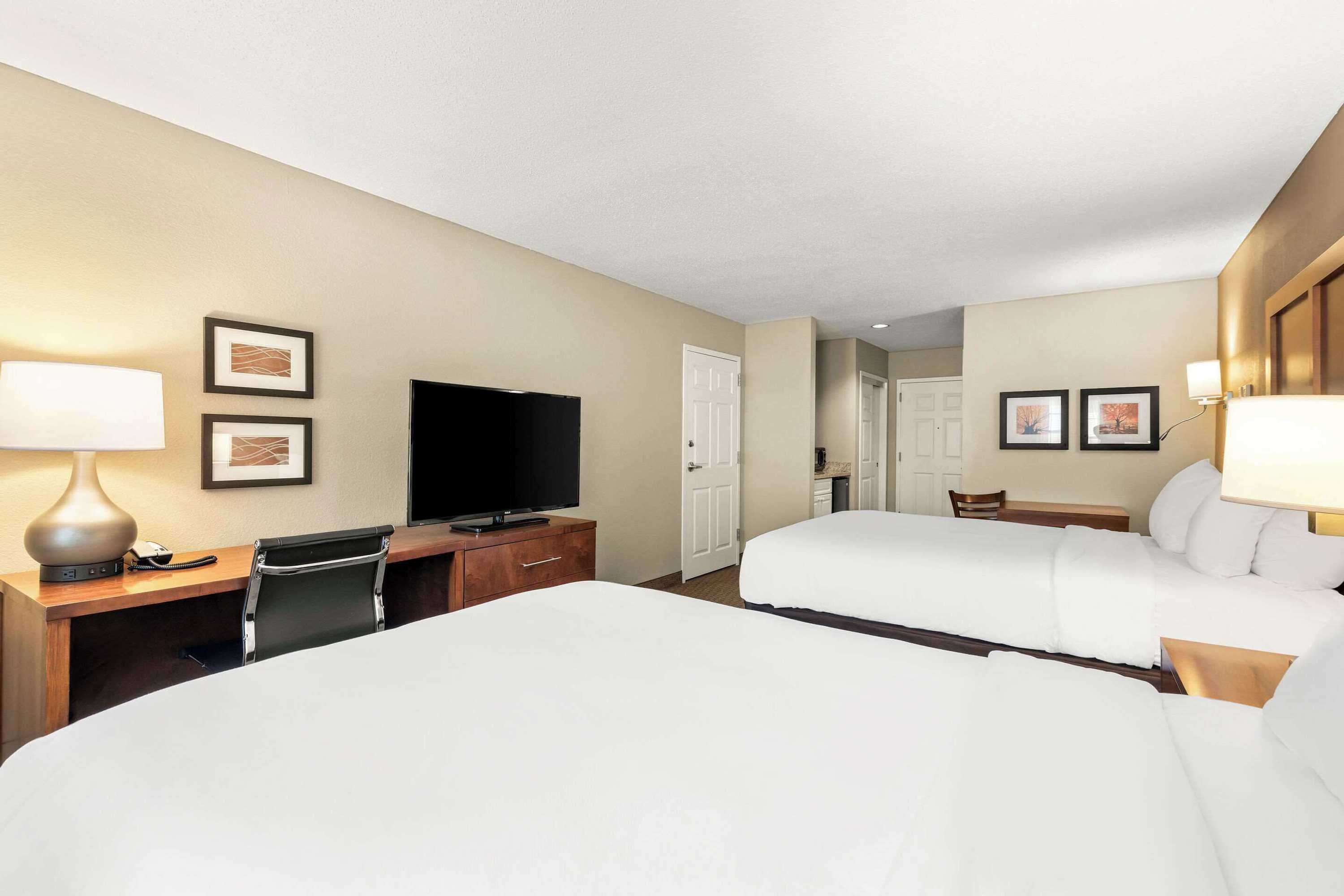 Gift card for Comfort Inn & Suites North Conway Gift card for Comfort Inn & Suites North Conway