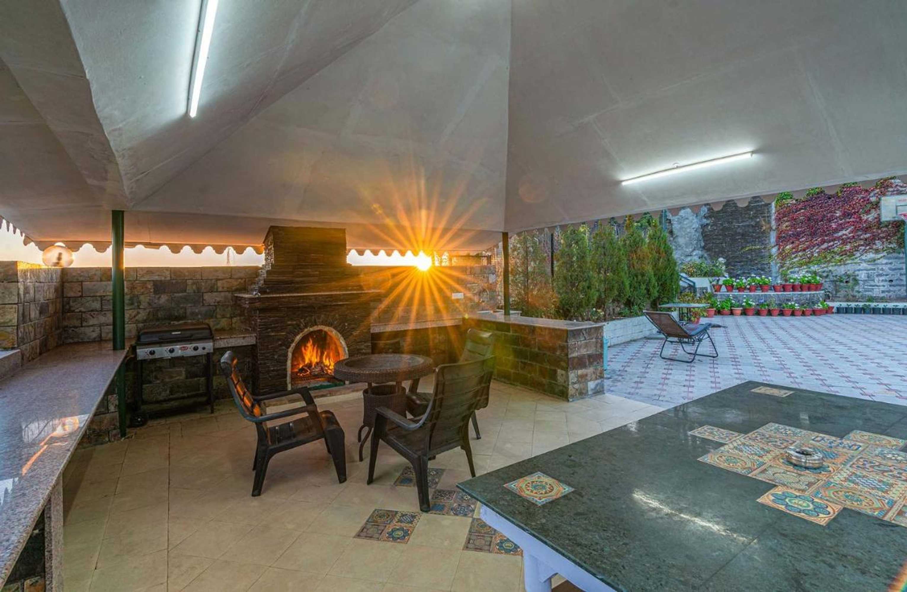 Gift card for Villa Mountain Crest Kasauli With Treehouse , Sundeck & Breakfast Gift card for Villa Mountain Crest Kasauli With Treehouse , Sundeck & Breakfast