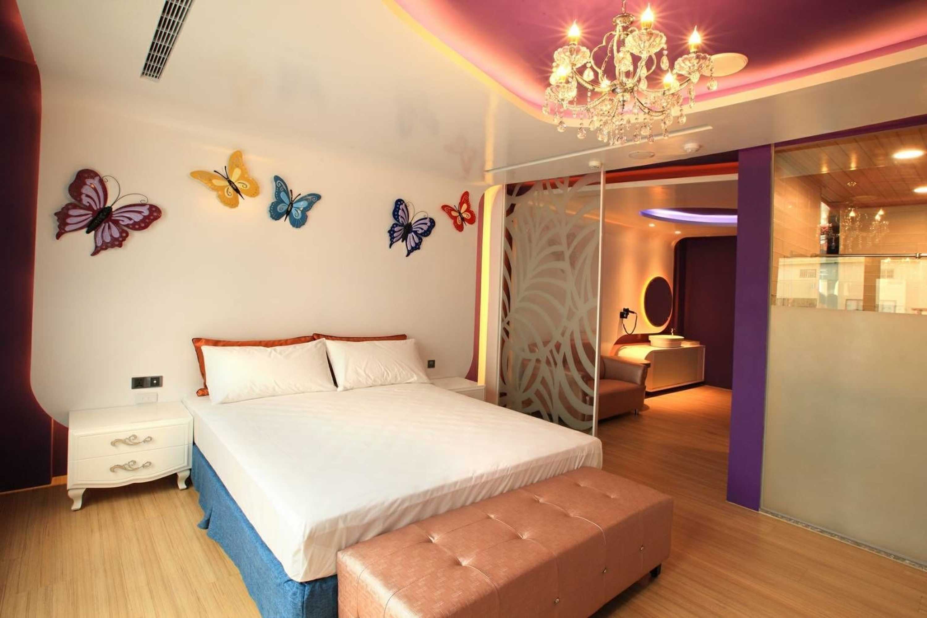 Gift card for Chen He Spa Motel Gift card for Chen He Spa Motel
