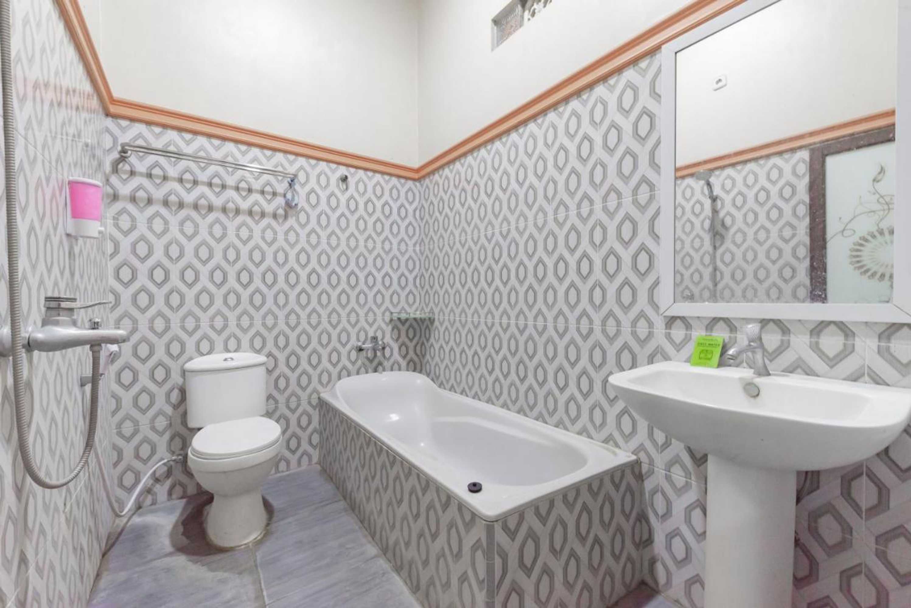 Gift card for Urbanview Hotel Rifal Home Tegal Gift card for Urbanview Hotel Rifal Home Tegal