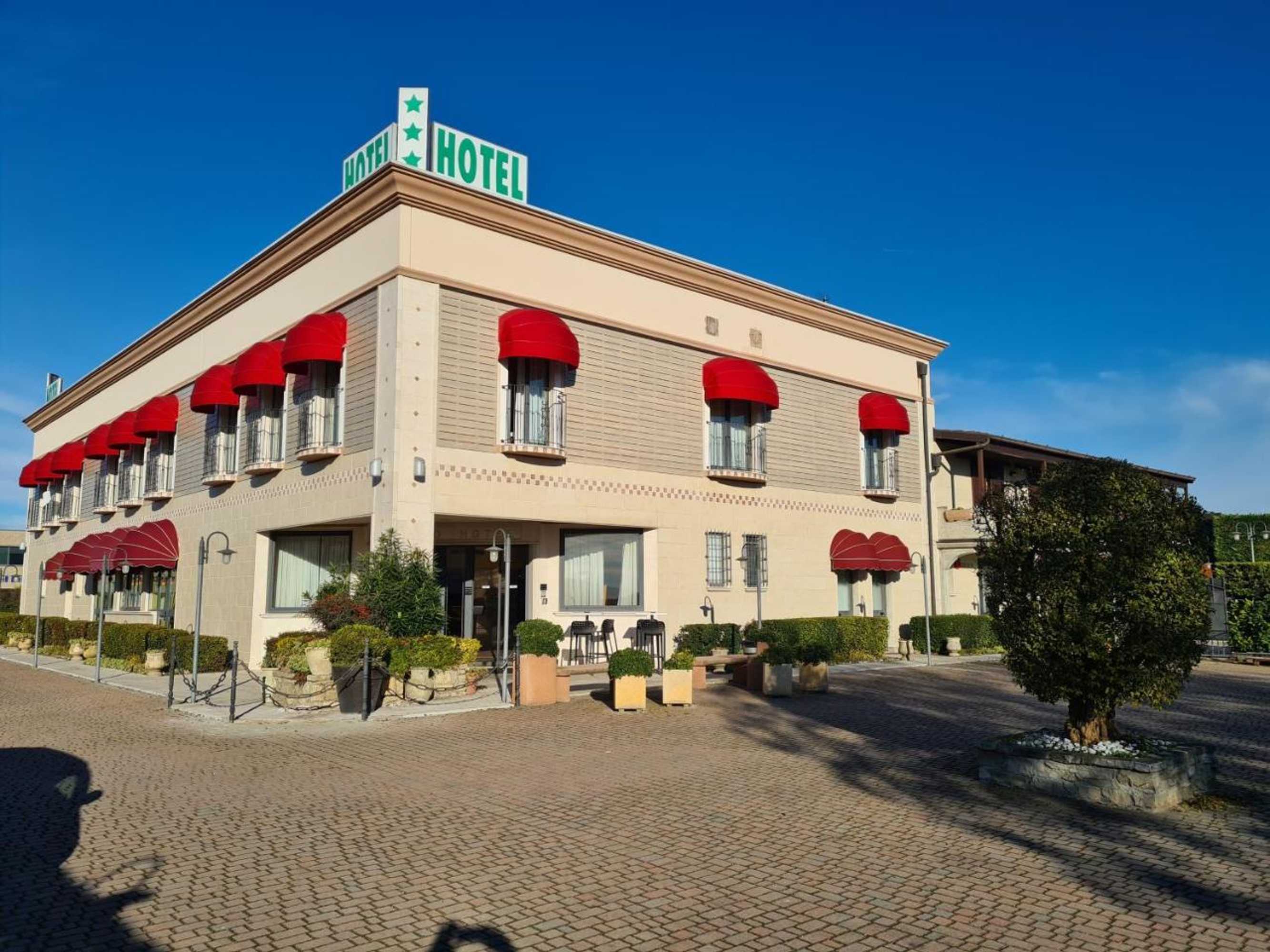 Gift card for Hotel Lenotel