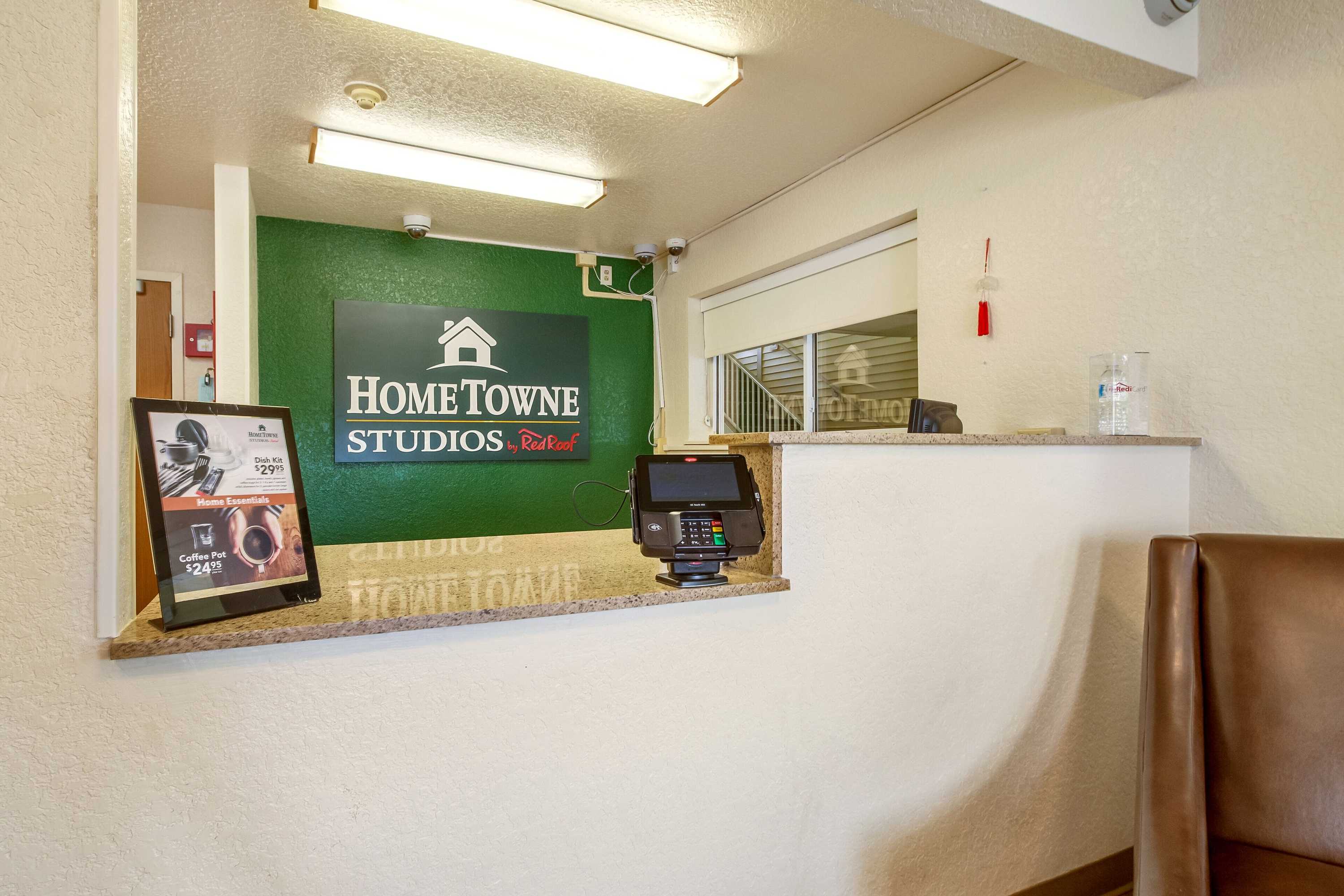 Gift card for Hometowne Studios by Red Roof Philadelphia - Maple Shade, NJ Gift card for Hometowne Studios by Red Roof Philadelphia - Maple Shade, NJ