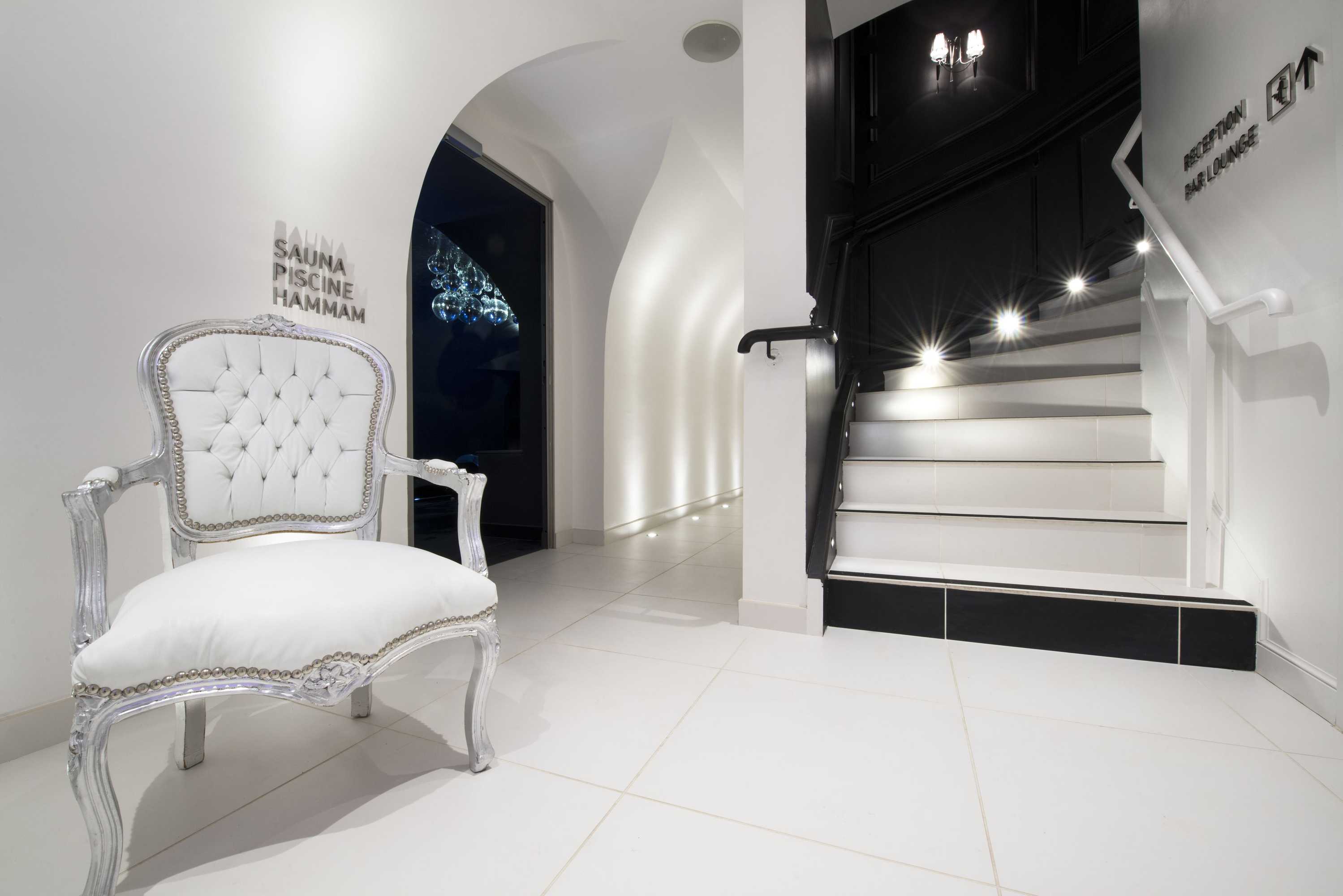 Gift card for Vertigo Hotel, Dijon, a Member of Design Hotels Gift card for Vertigo Hotel, Dijon, a Member of Design Hotels