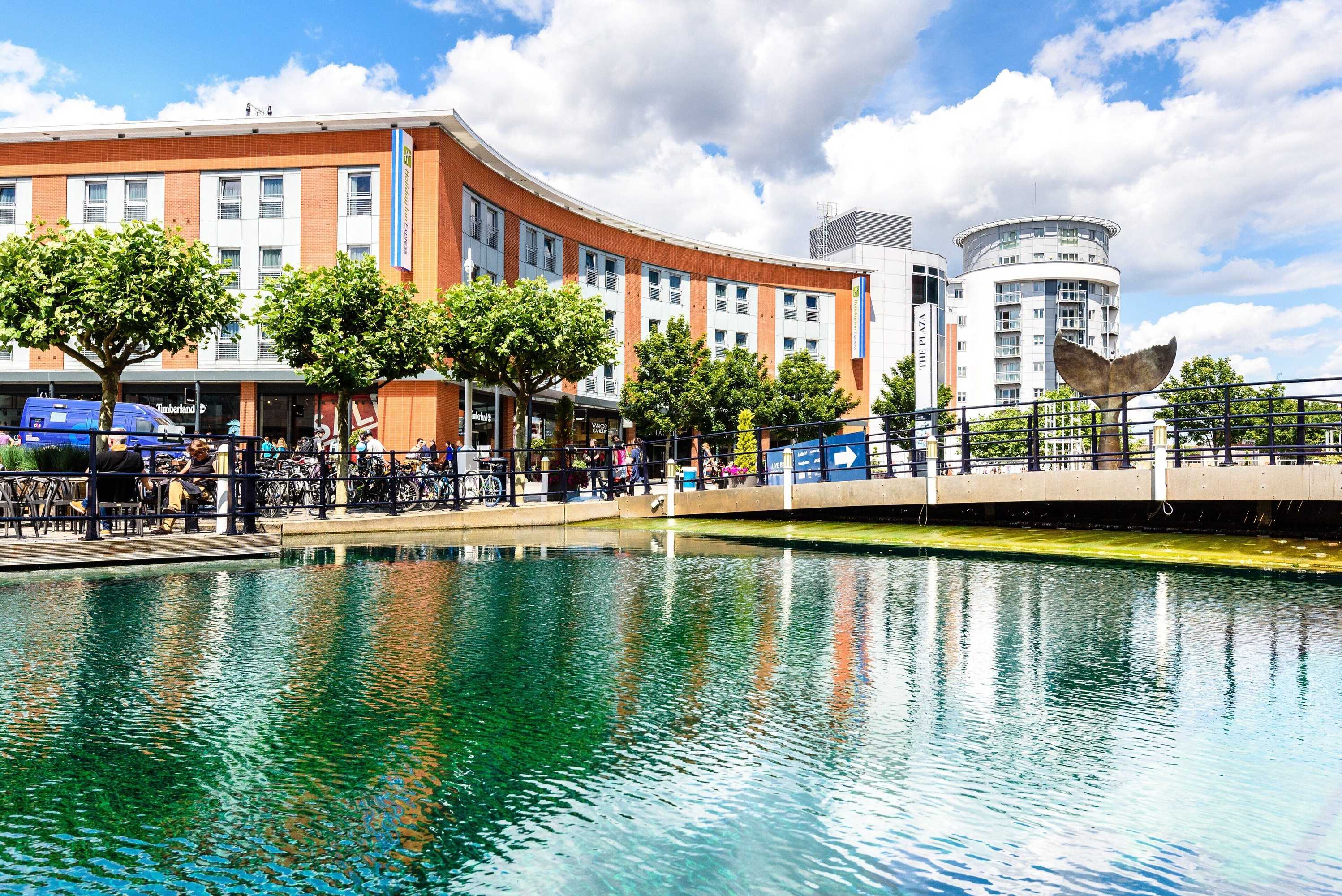 Gift card for Holiday Inn Express Portsmouth - Gunwharf Quays by Ihg Gift card for Holiday Inn Express Portsmouth - Gunwharf Quays by Ihg