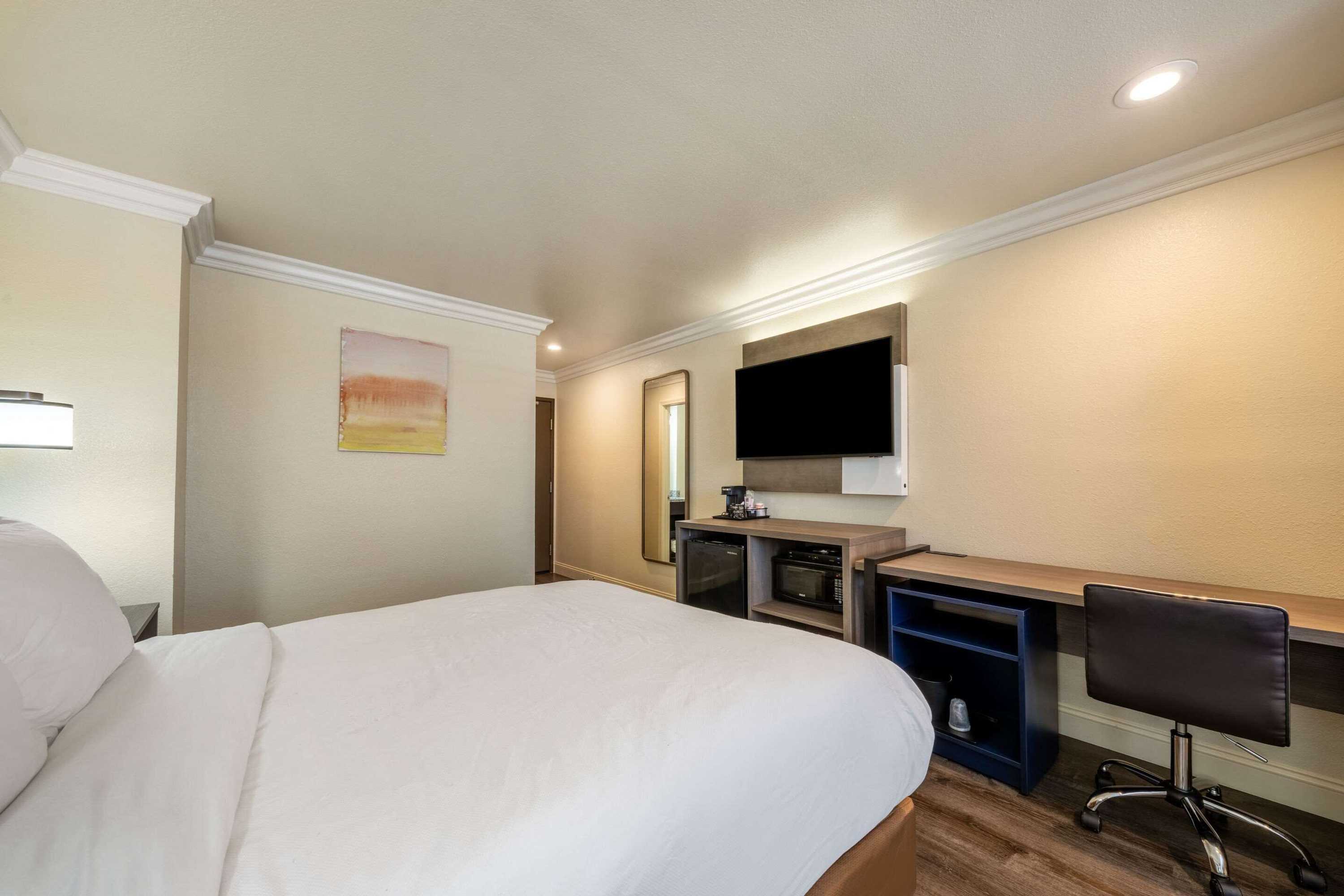 Gift card for Comfort Inn Gilroy Gift card for Comfort Inn Gilroy