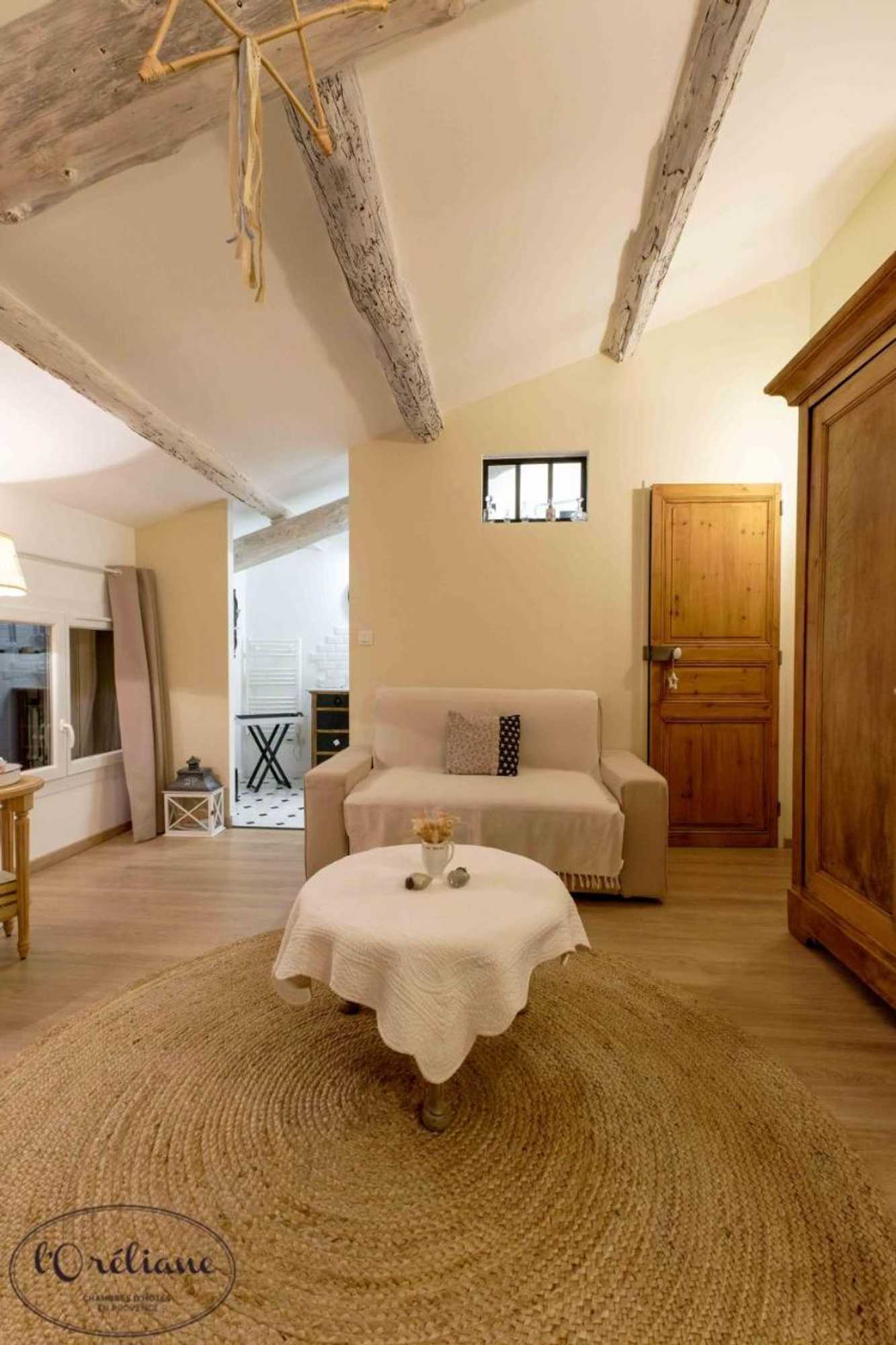 Gift card for Chambres D'hÔtes L'oréliane en Provence Spa Bien être