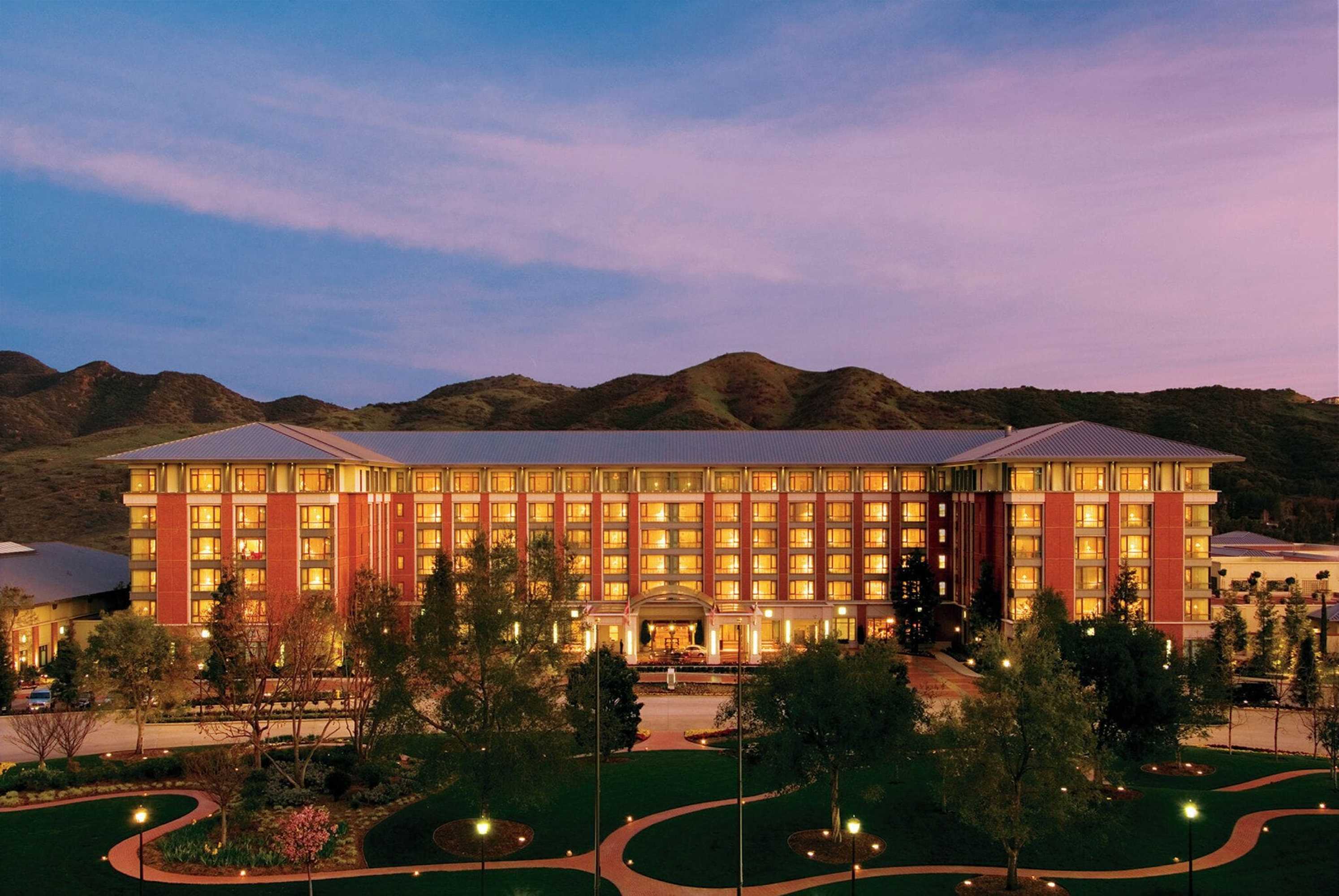 Gift card for Four Seasons Hotel Los Angeles at Westlake Village Gift card for Four Seasons Hotel Los Angeles at Westlake Village