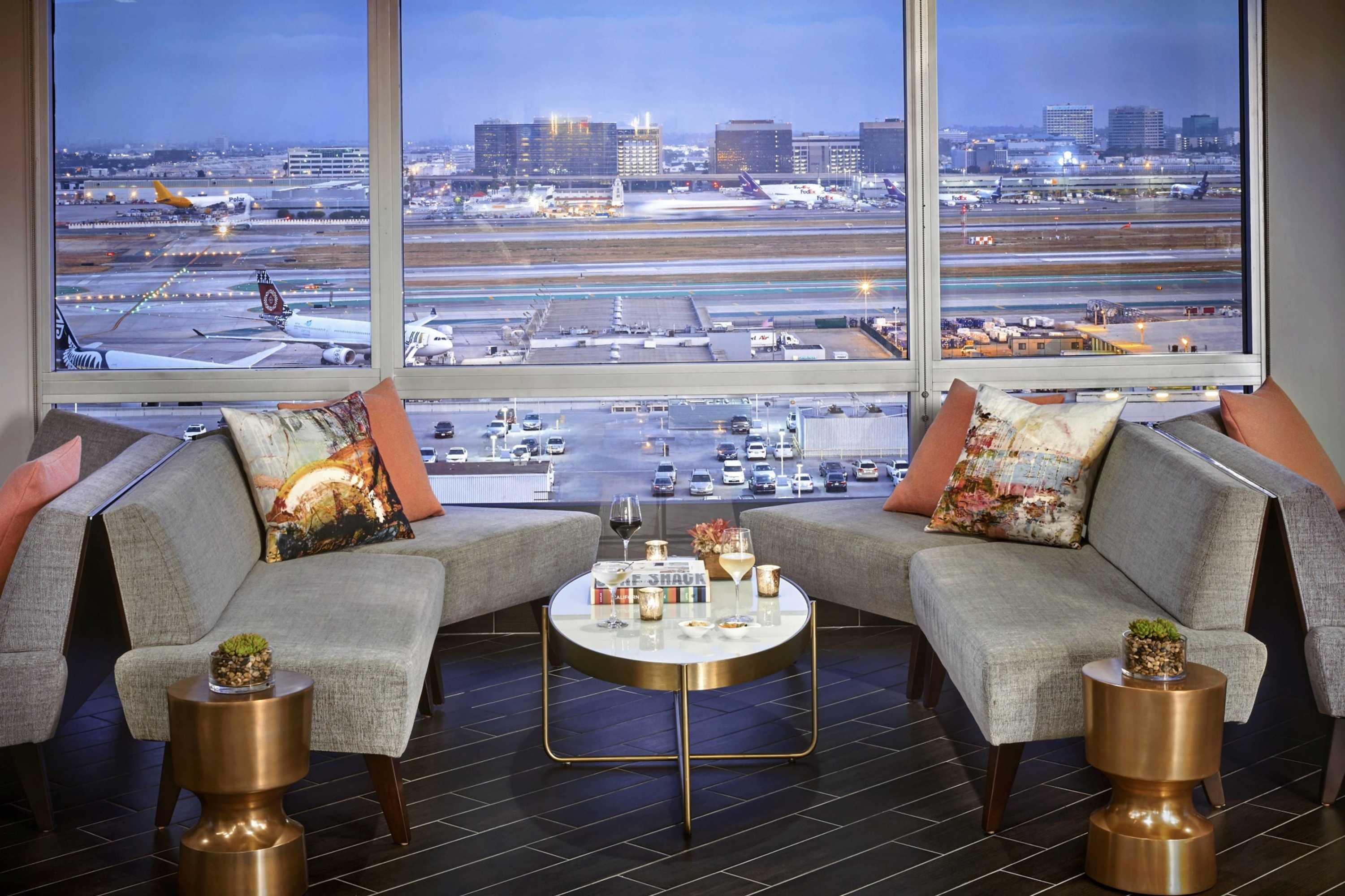 Gift card for Los Angeles Airport Marriott Gift card for Los Angeles Airport Marriott