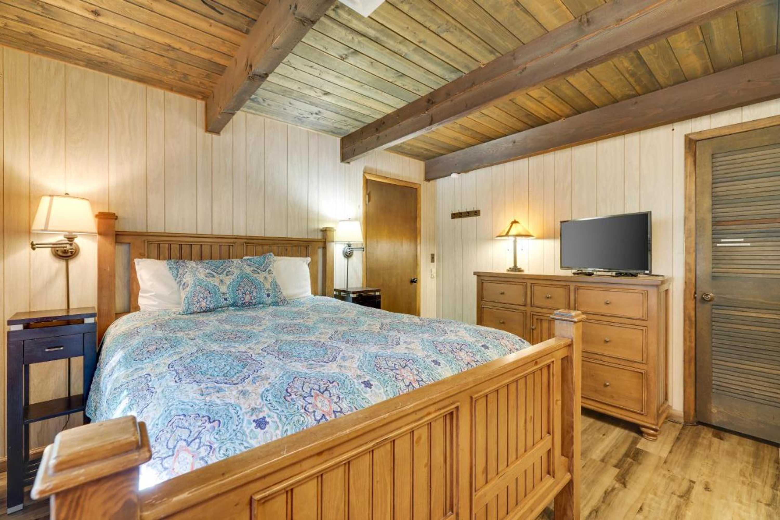 Gift card for Mt. Maplewood Lodge