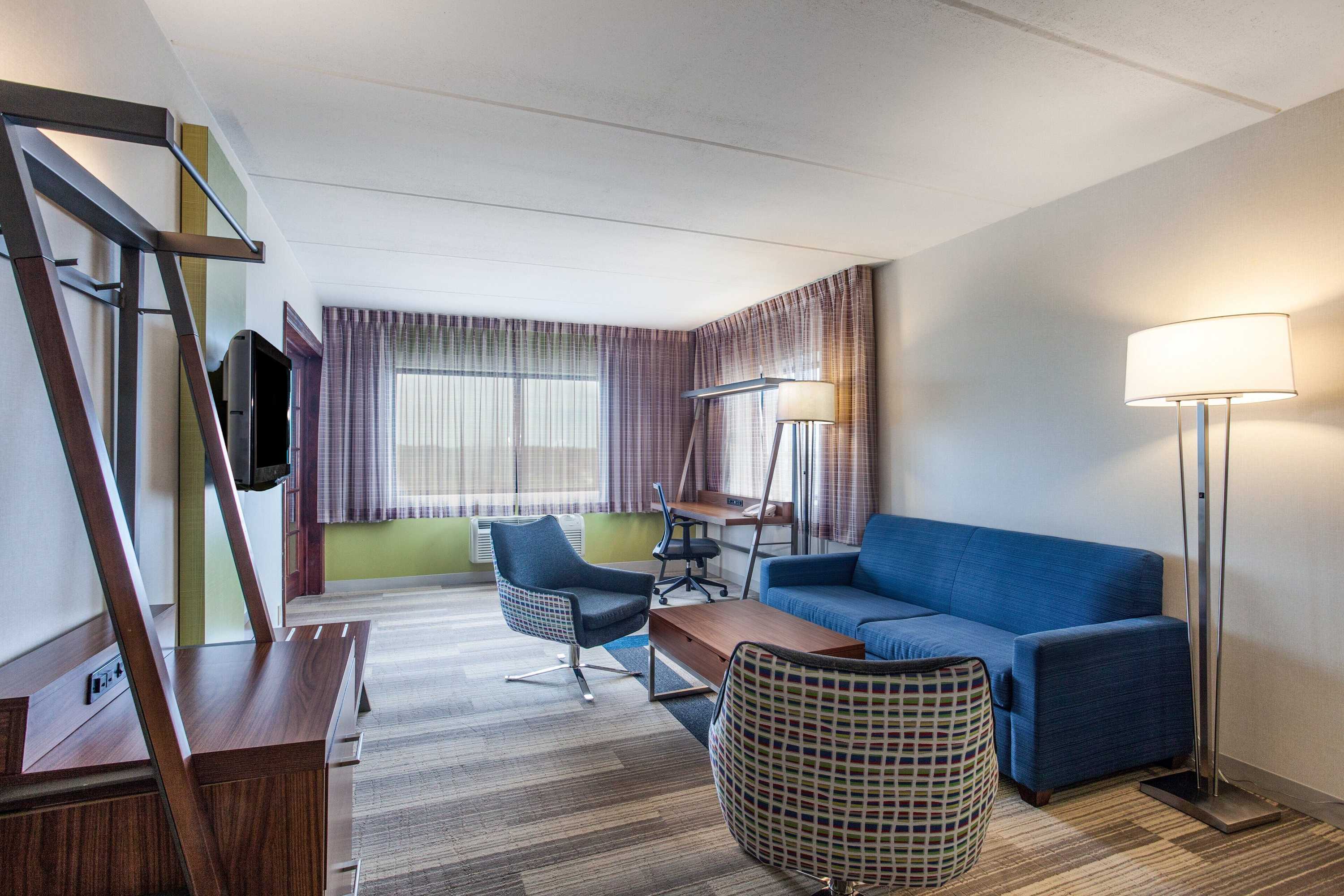 Gift card for Holiday Inn Express Hauppauge by Ihg Gift card for Holiday Inn Express Hauppauge by Ihg