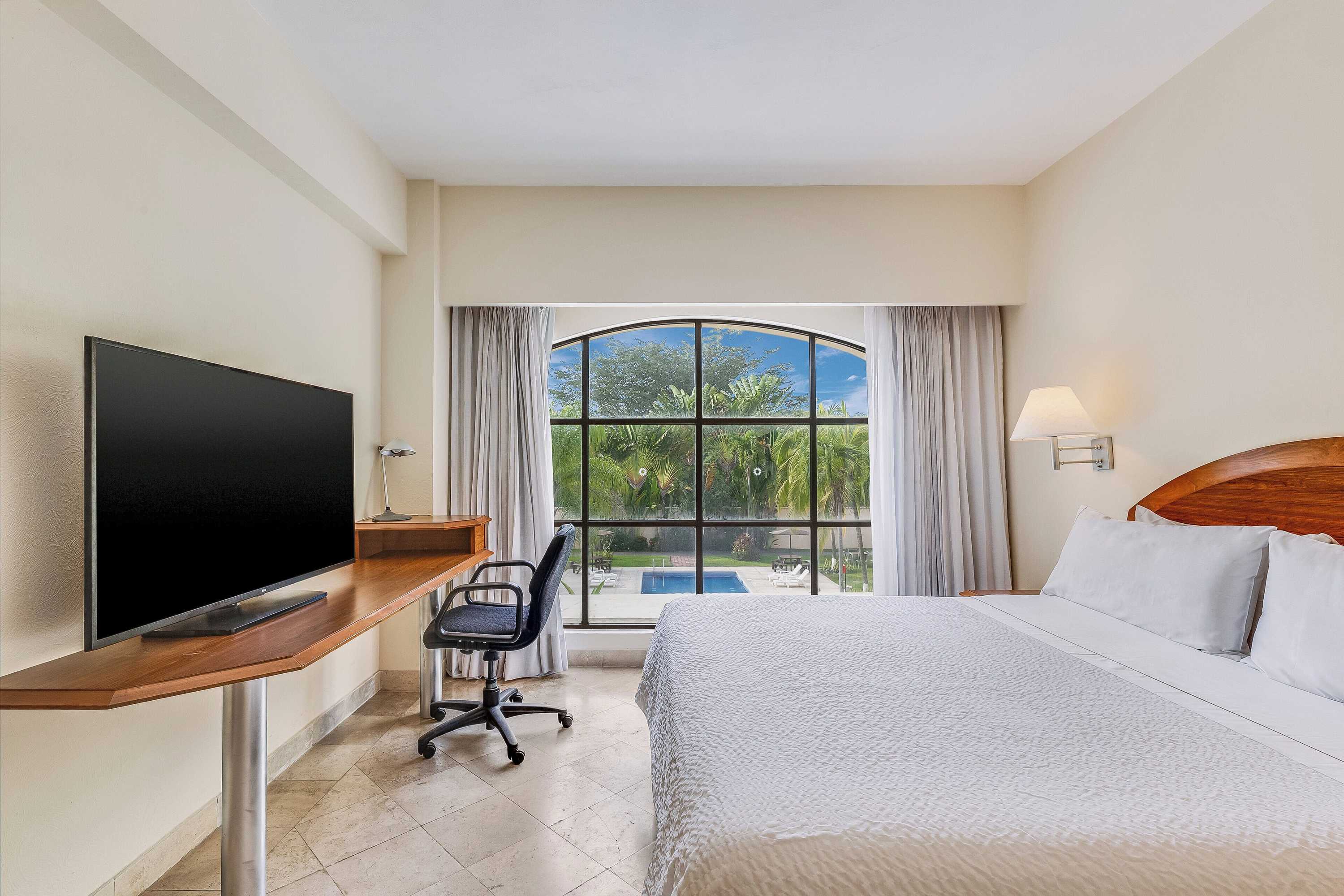 Gift card for Fiesta Inn Colima Gift card for Fiesta Inn Colima