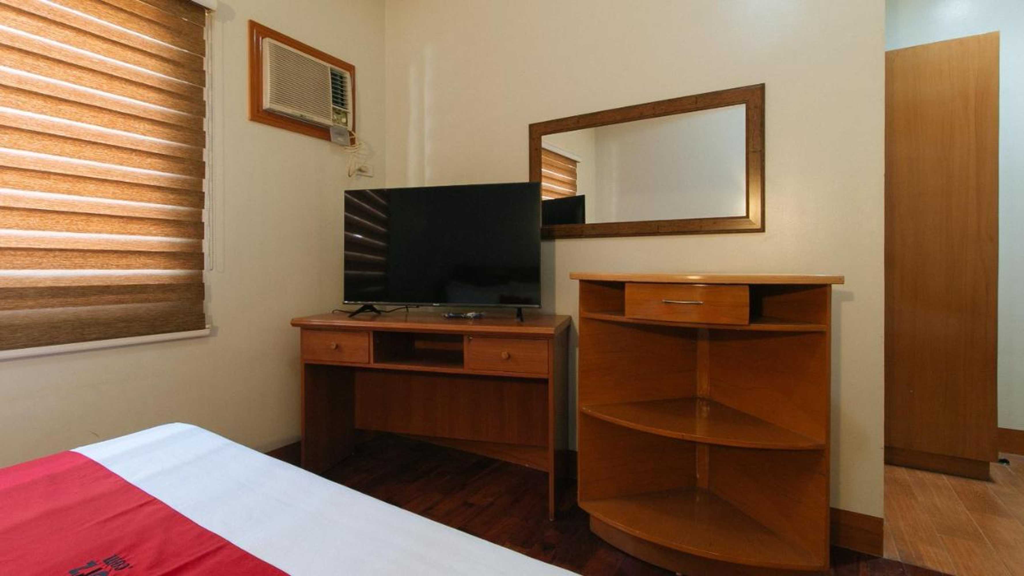 Gift card for Reddoorz Premium @ Nick Hotel Gerona Tarlac Gift card for Reddoorz Premium @ Nick Hotel Gerona Tarlac