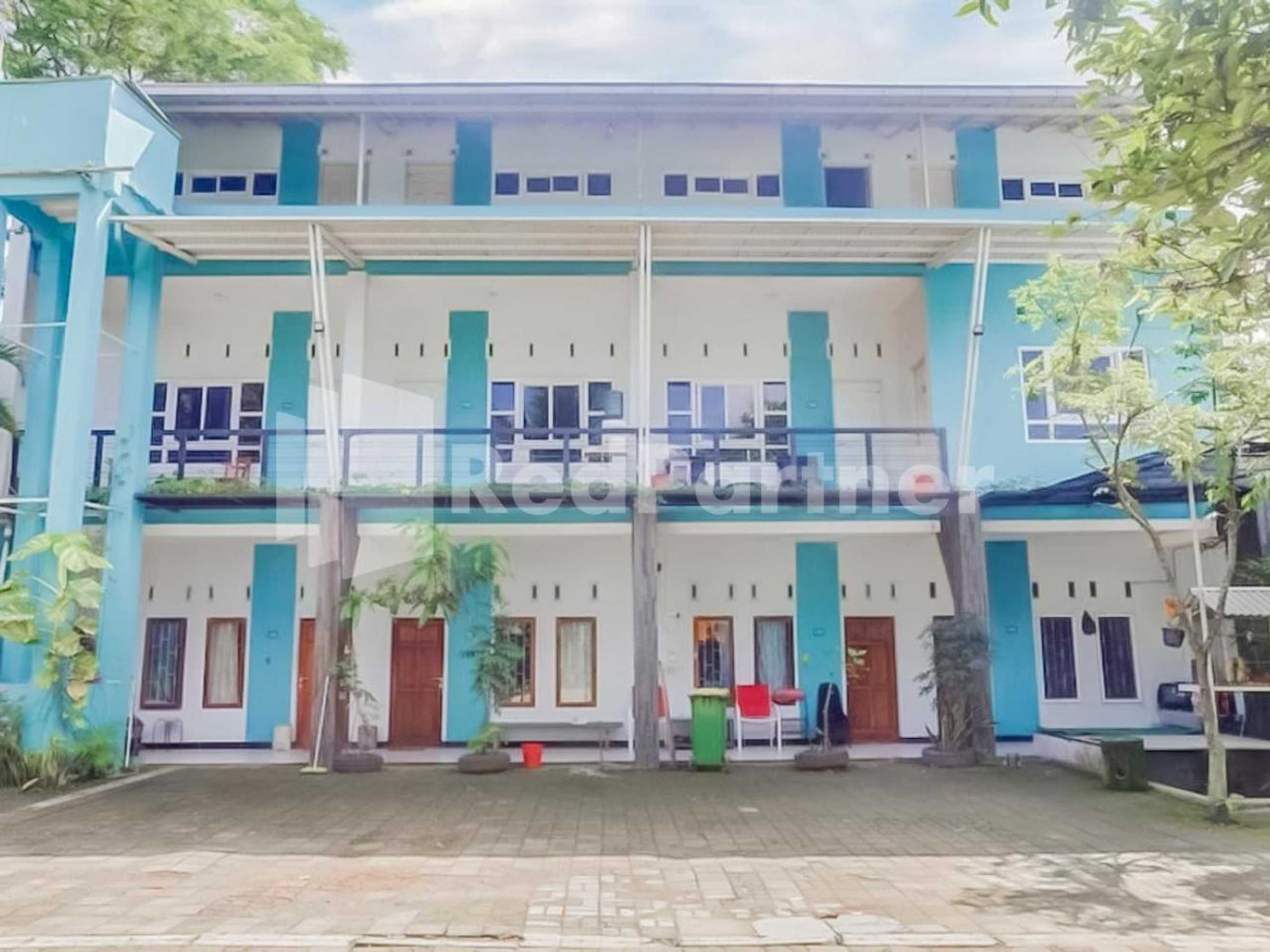 Gift card for Syariah Safar Guest House Mitra Reddoorz