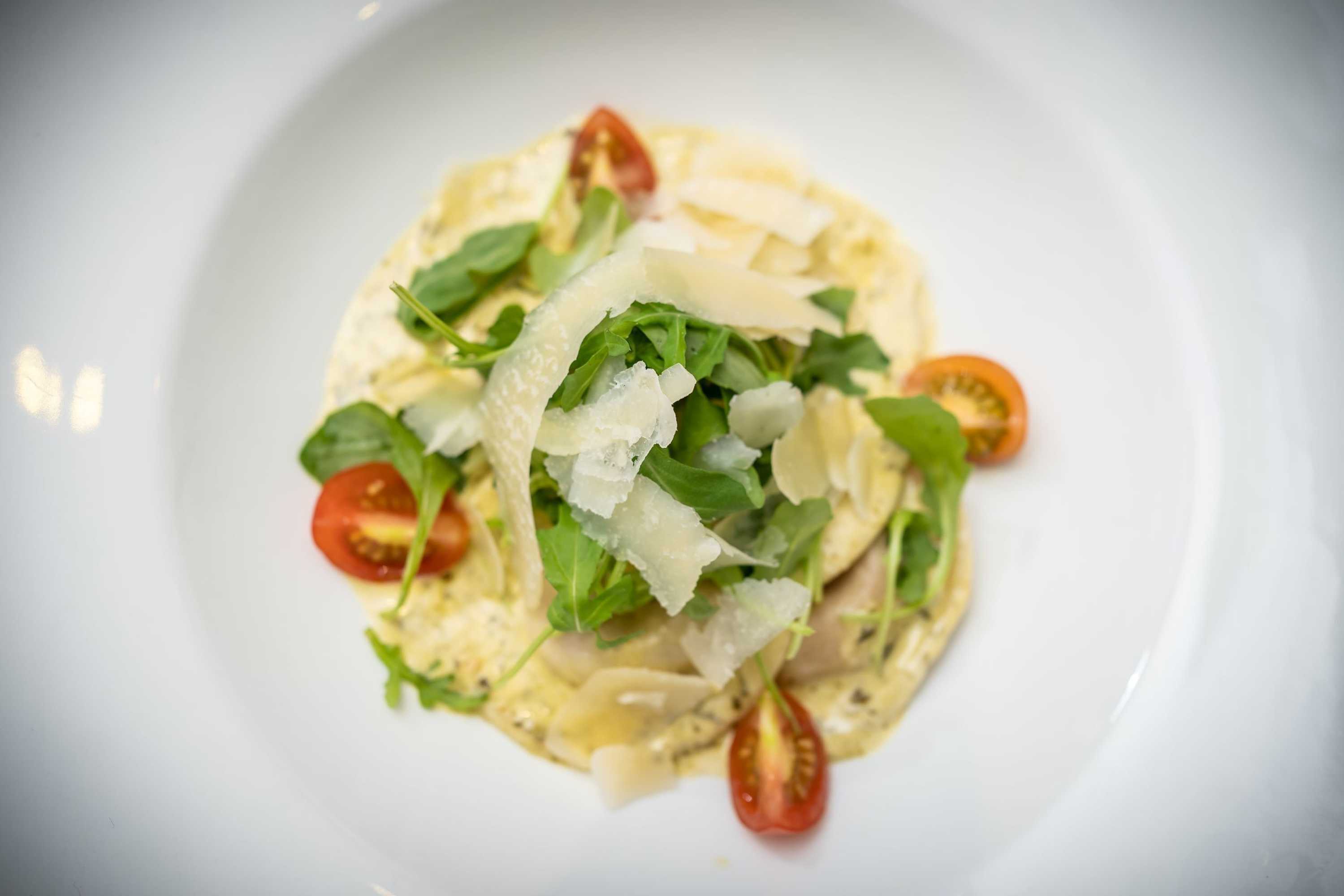 Gift card for Caravelli