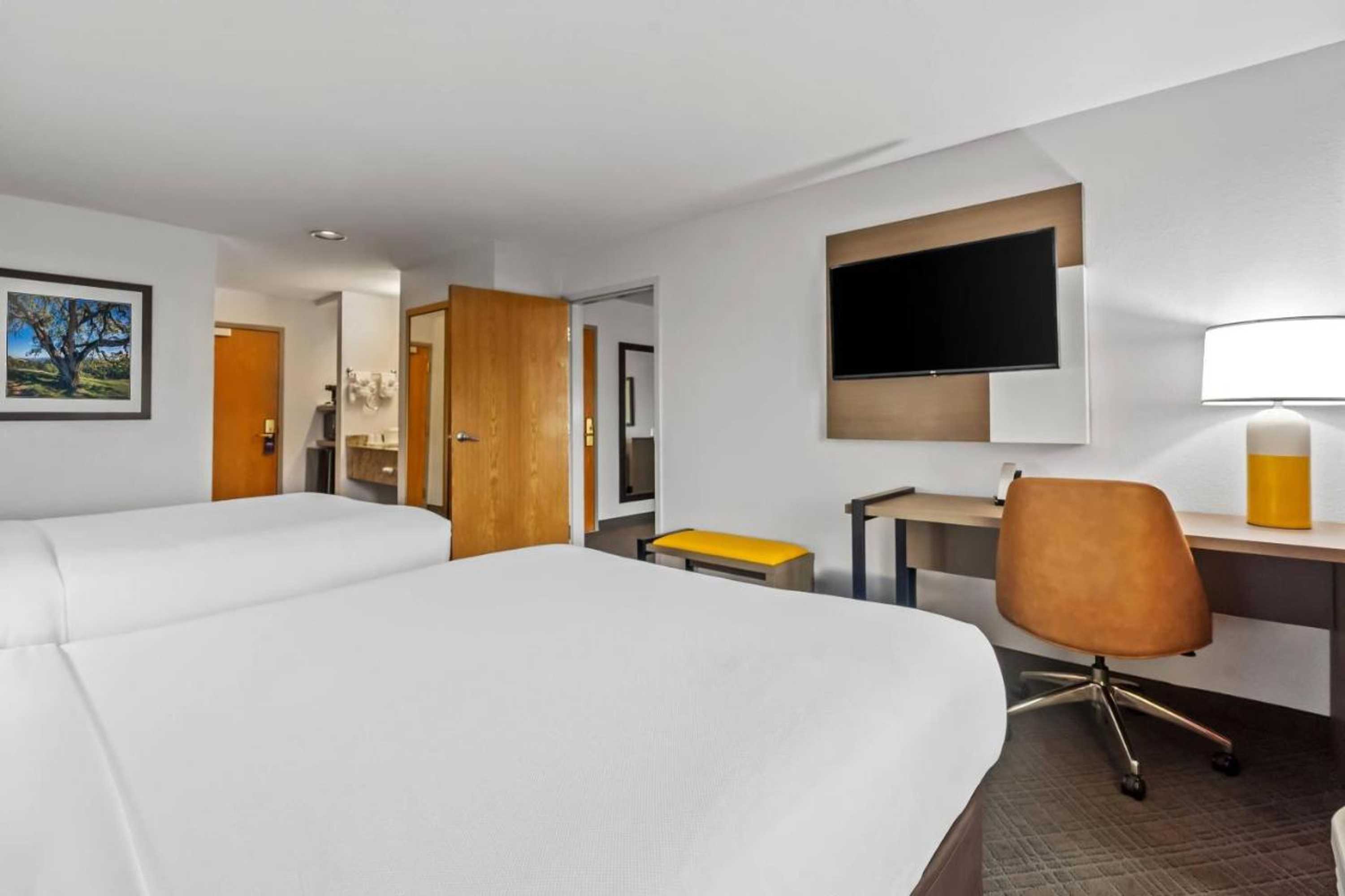 Gift card for Comfort Inn South San Jose /  Morgan Hill