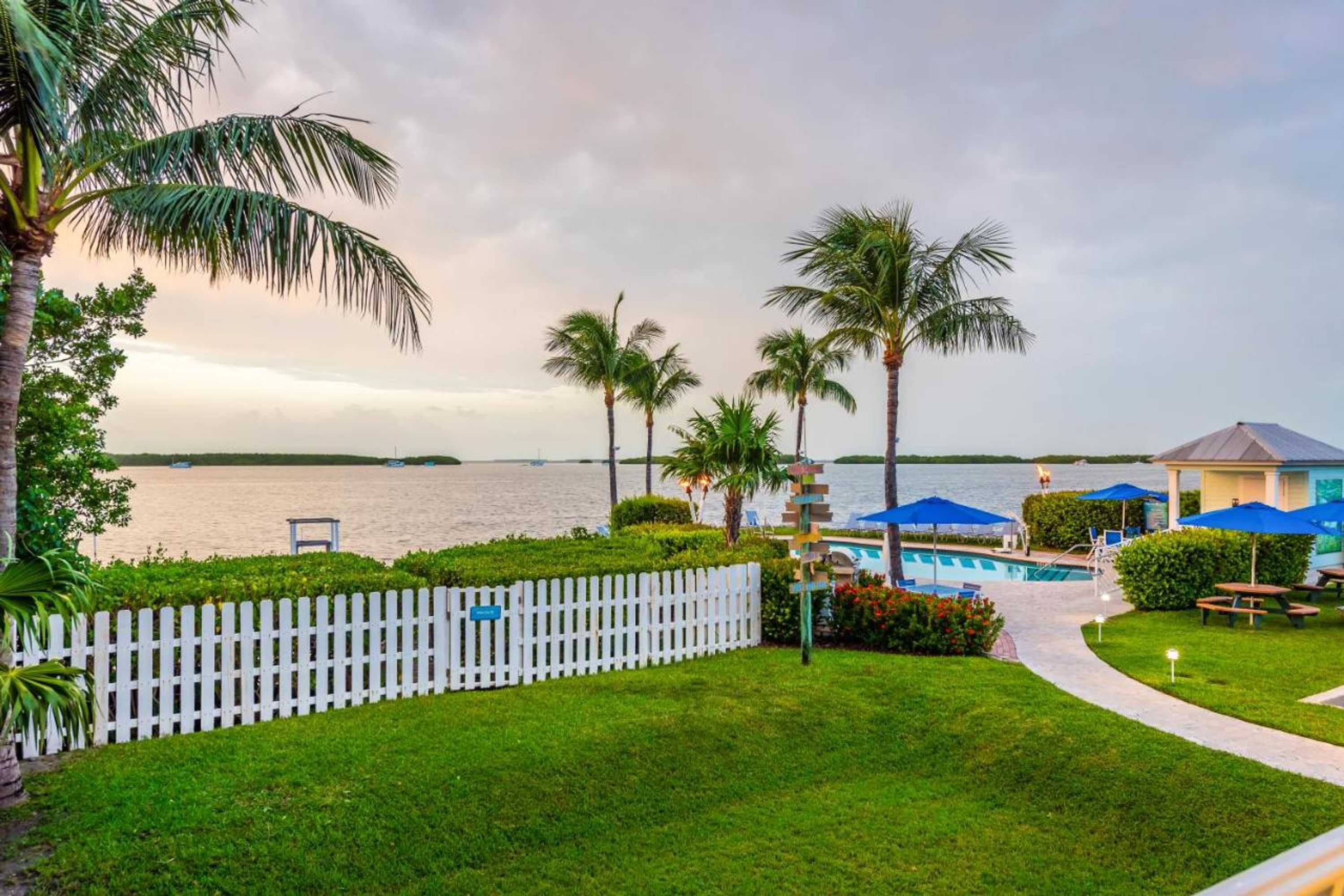 Gift card for Islander Bayside Villas And Boatslips Gift card for Islander Bayside Villas And Boatslips
