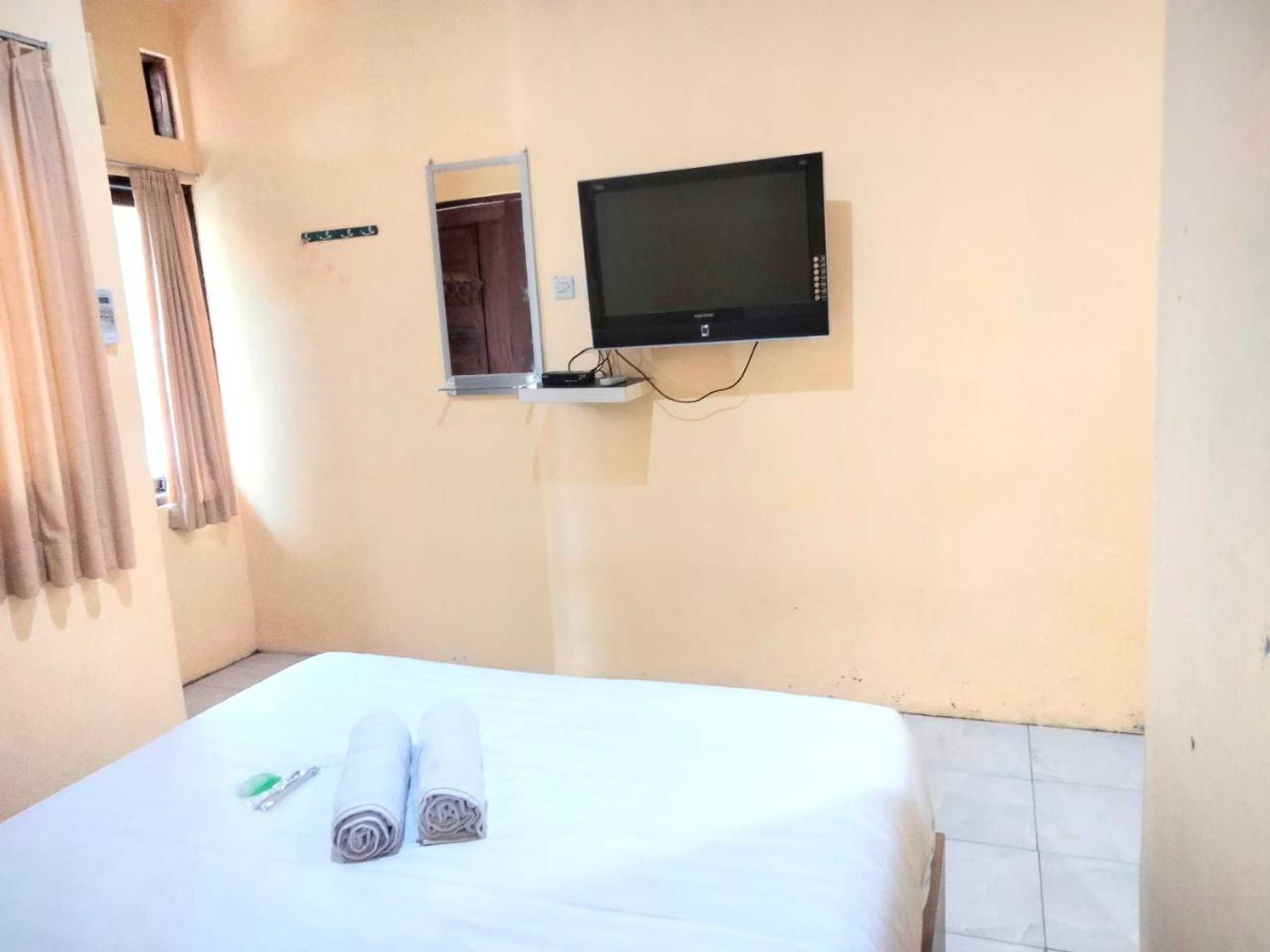 Gift card for Wisma Mutiara Near Alun Alun Demak Mitra Reddoorz