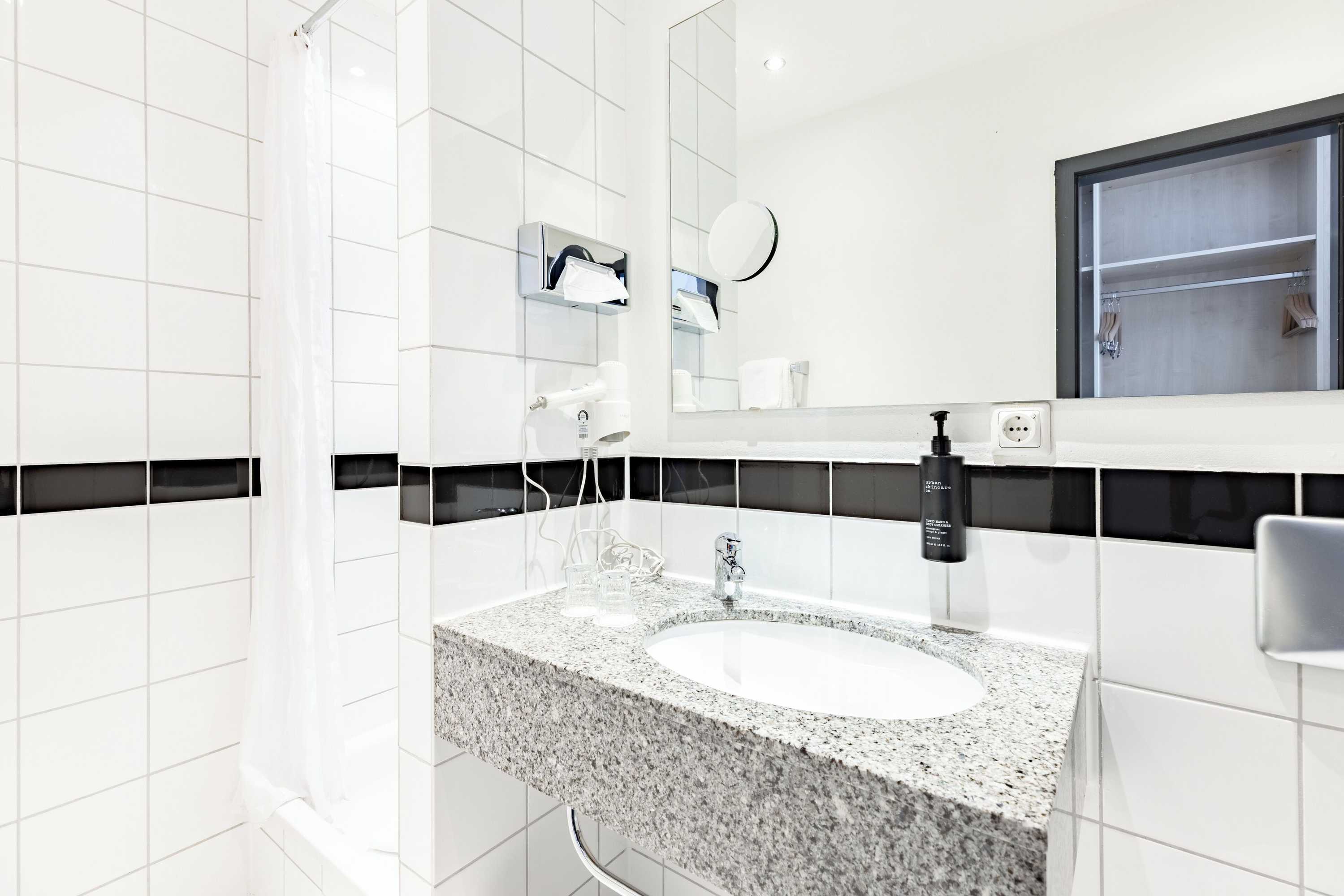 Gift card for Garner Hotel Cologne Porz - Airport by Ihg