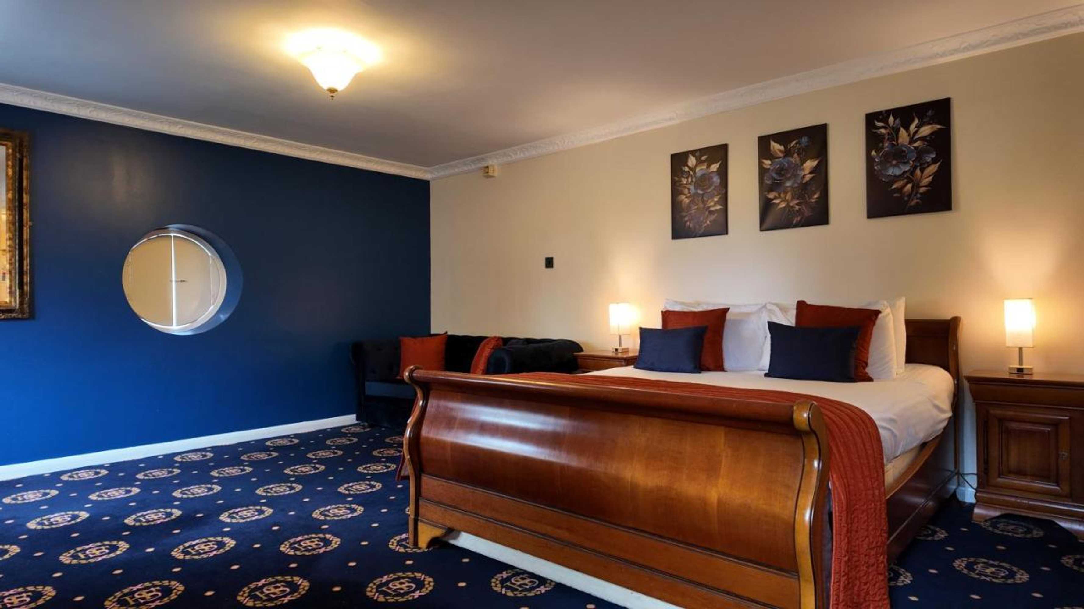 Gift card for Santo's Higham Farm Hotel