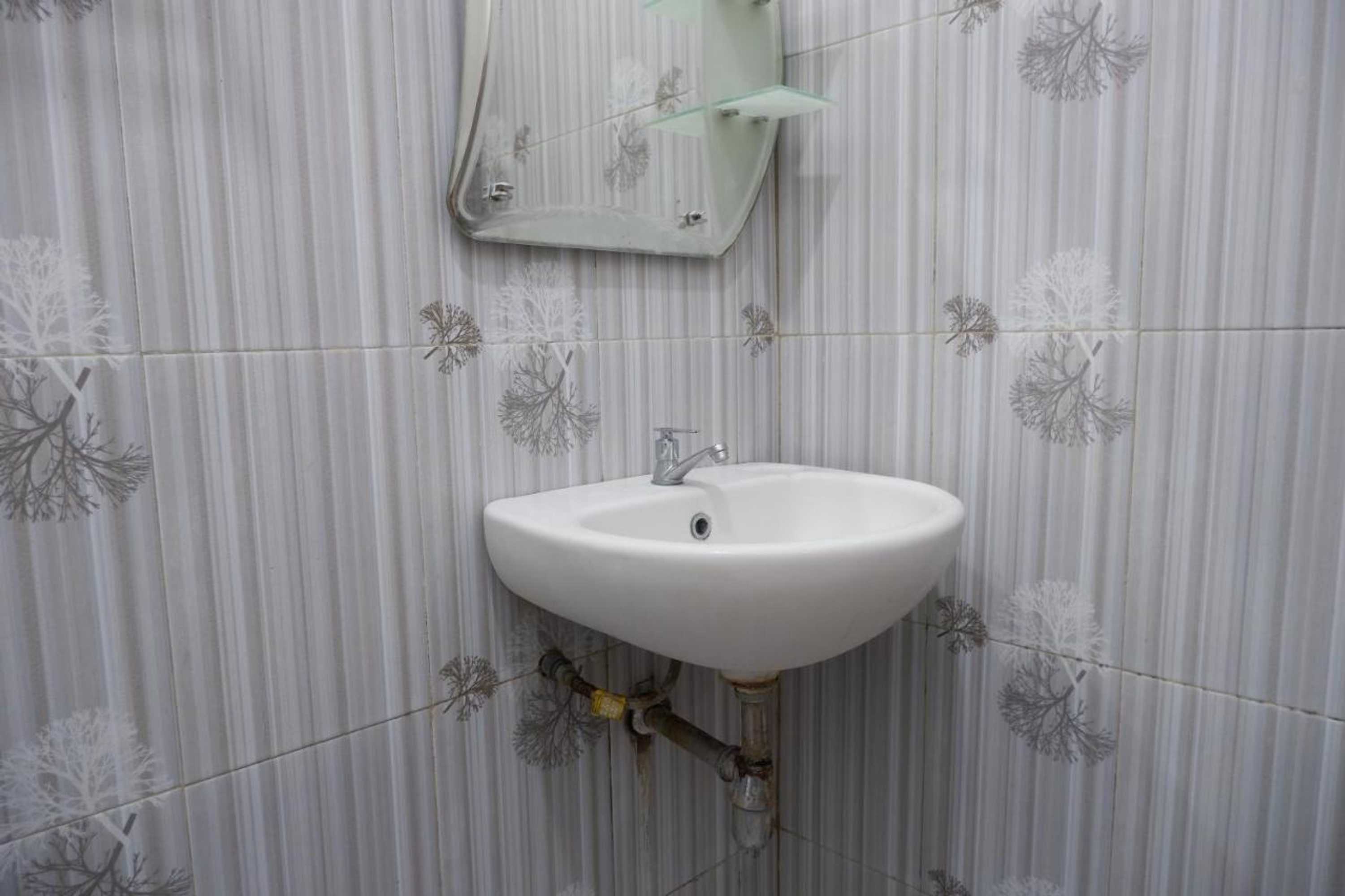 Gift card for Griya Limasan Hotel