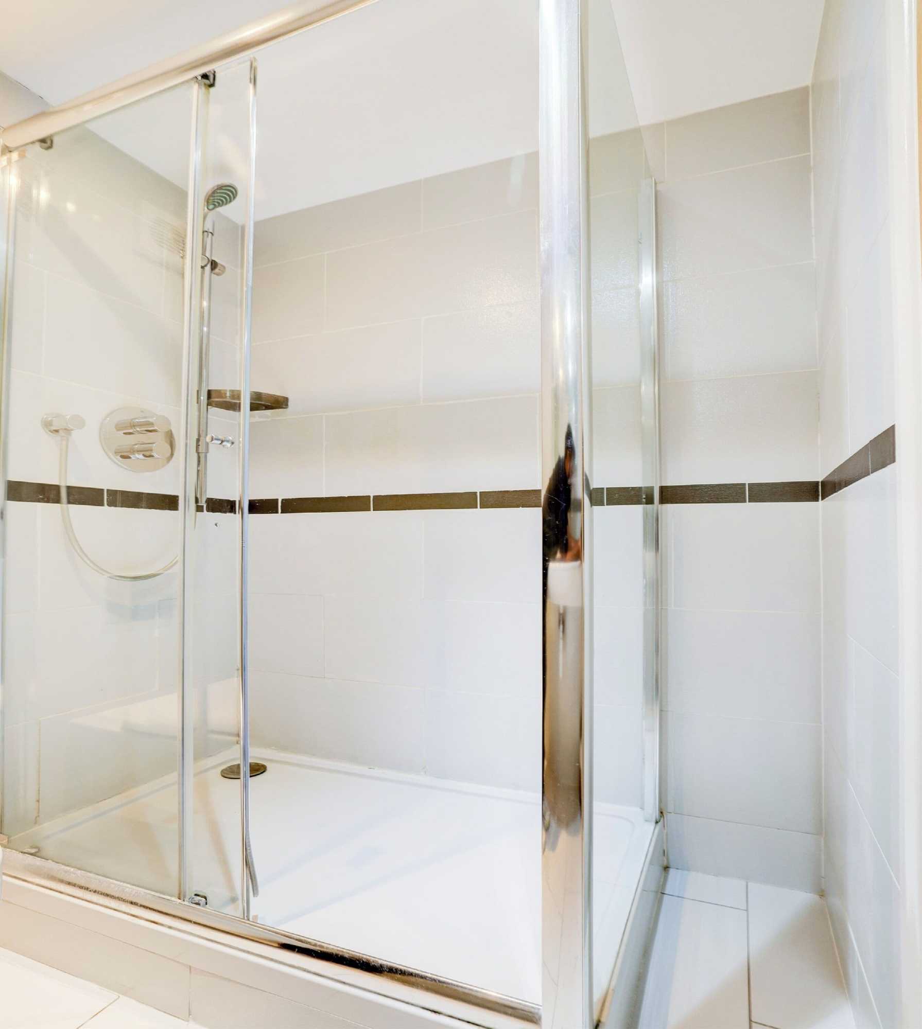 Gift card for Oyo The Chiltern Hotel