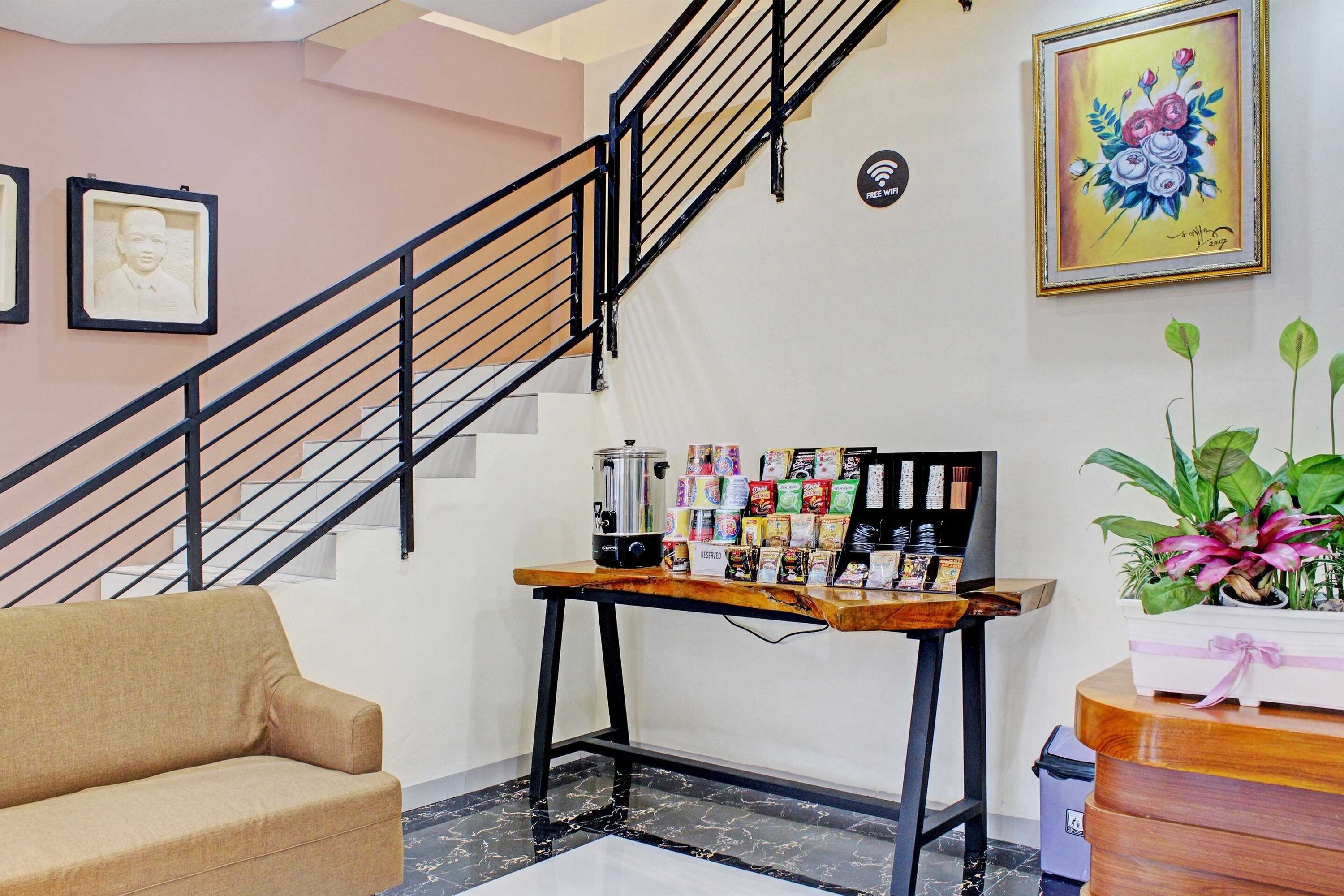 Gift card for Capital O 92583 Raja Soeta Hostel Syariah Gift card for Capital O 92583 Raja Soeta Hostel Syariah