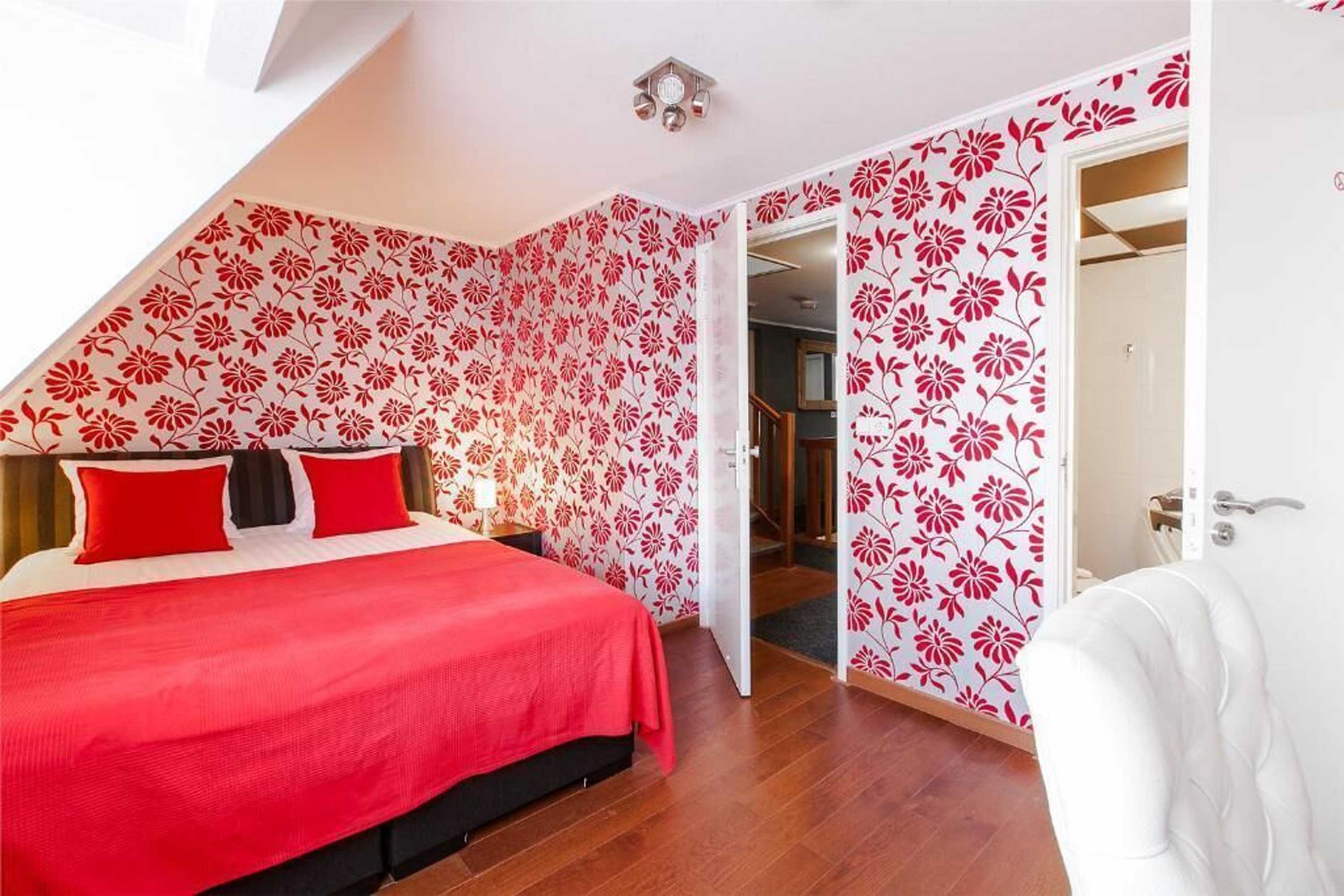 Gift card for Alex Rooms