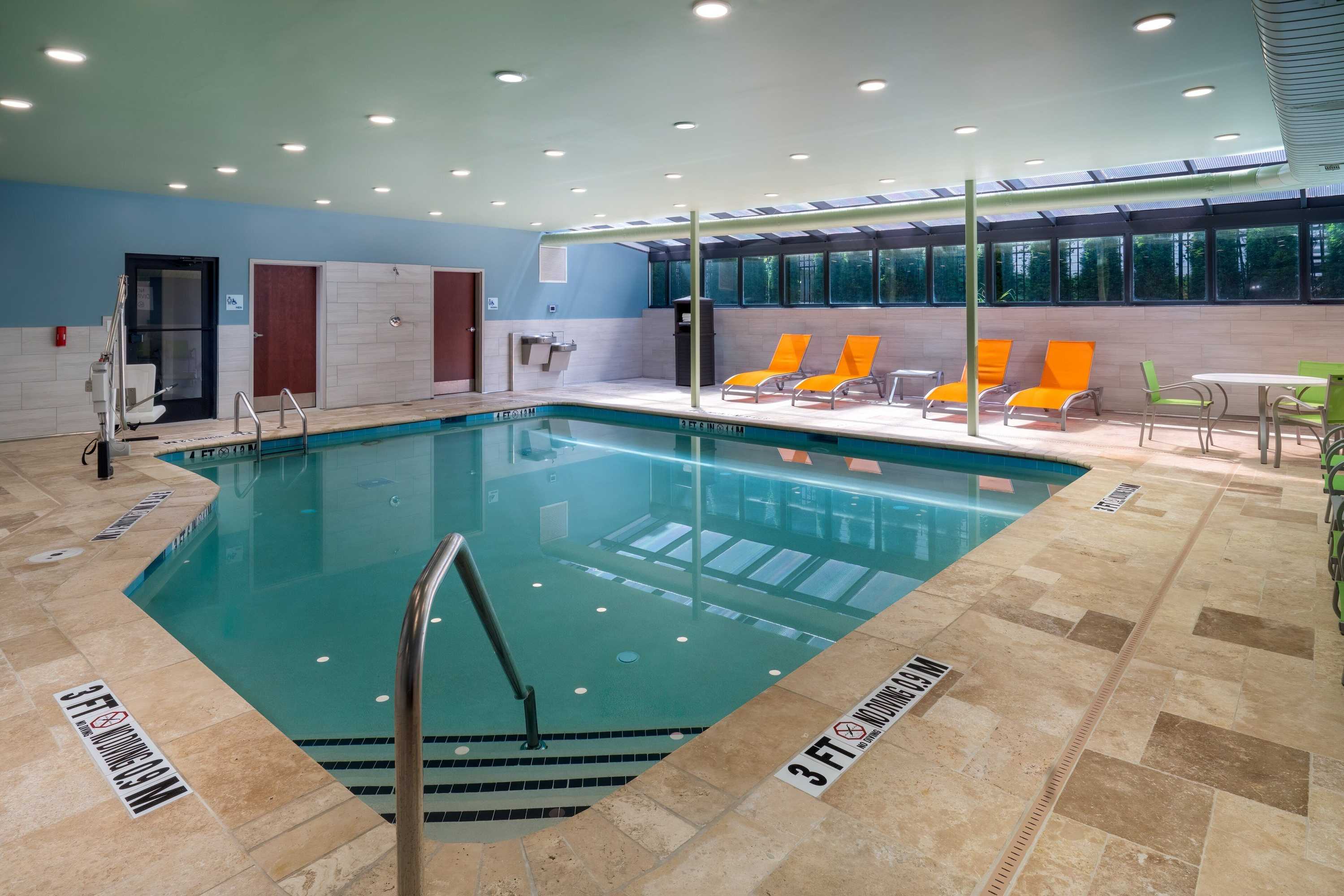 Gift card for Holiday Inn Express & Suites Dahlonega by Ihg Gift card for Holiday Inn Express & Suites Dahlonega by Ihg