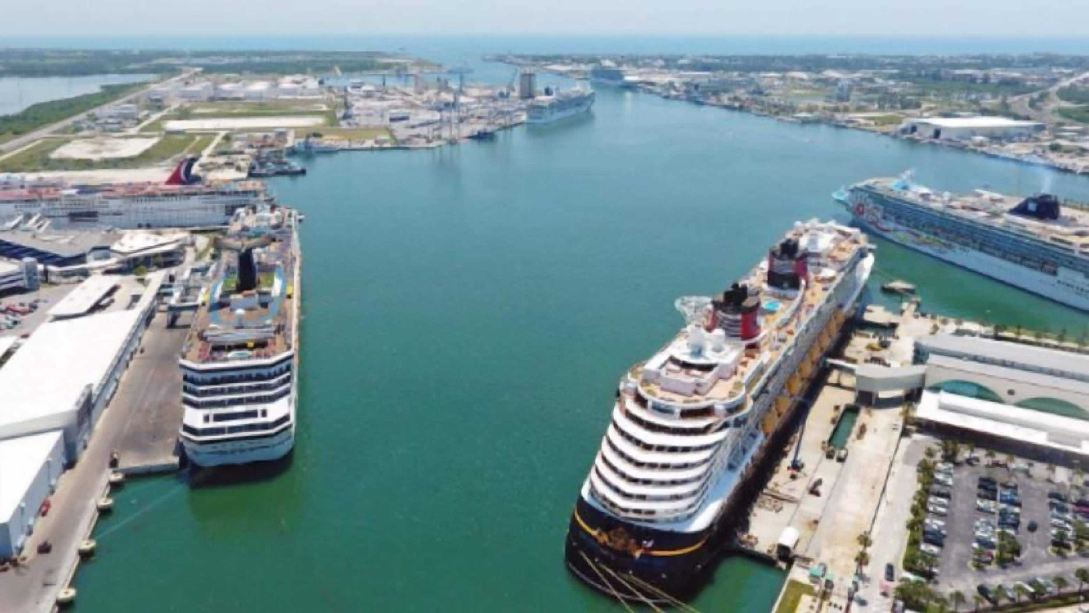 Gift card for Country Inn & Suites by Radisson, Port Canaveral, FL Gift card for Country Inn & Suites by Radisson, Port Canaveral, FL