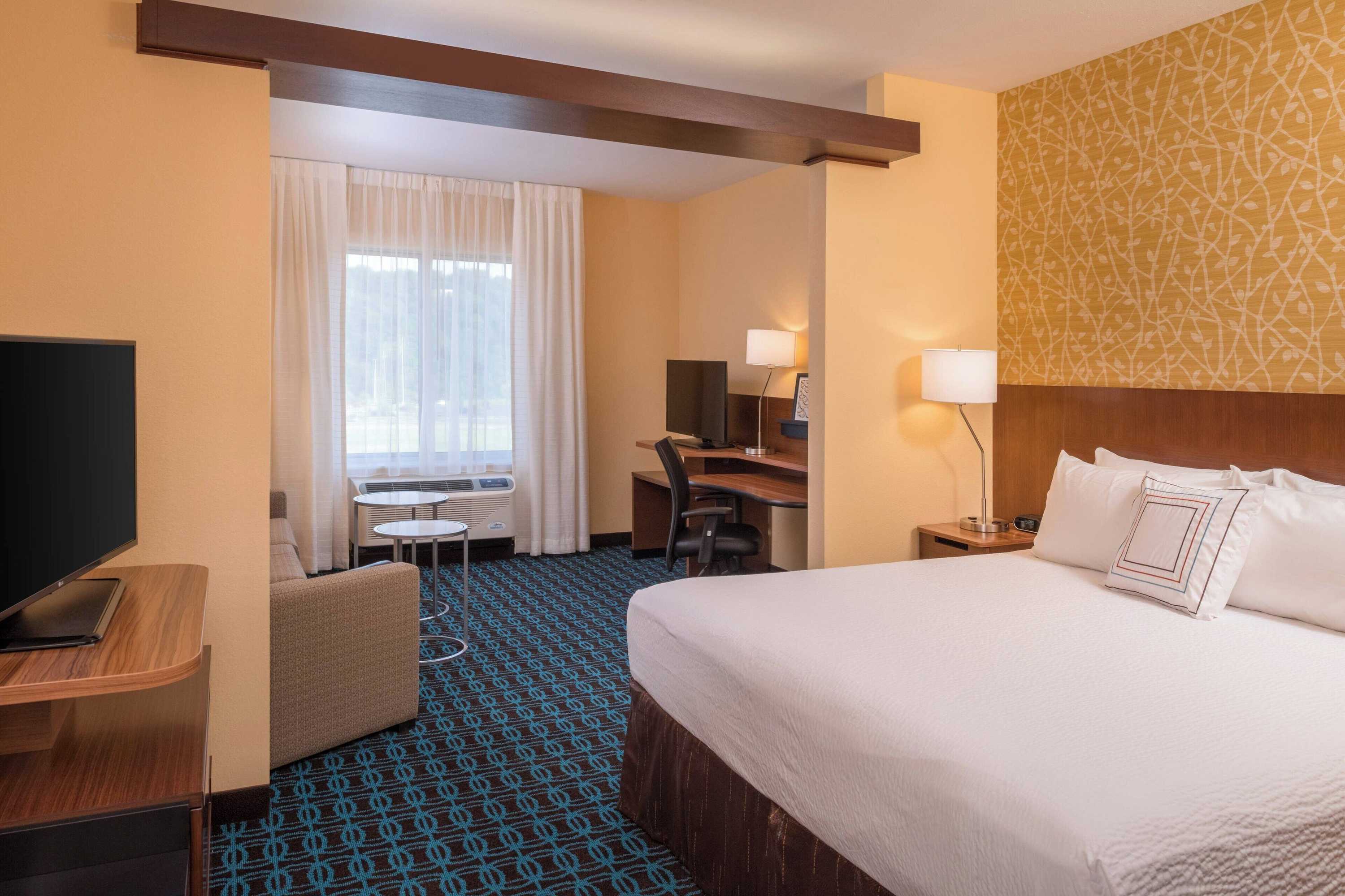 Gift card for Fairfield Inn & Suites by Marriott Huntington Gift card for Fairfield Inn & Suites by Marriott Huntington