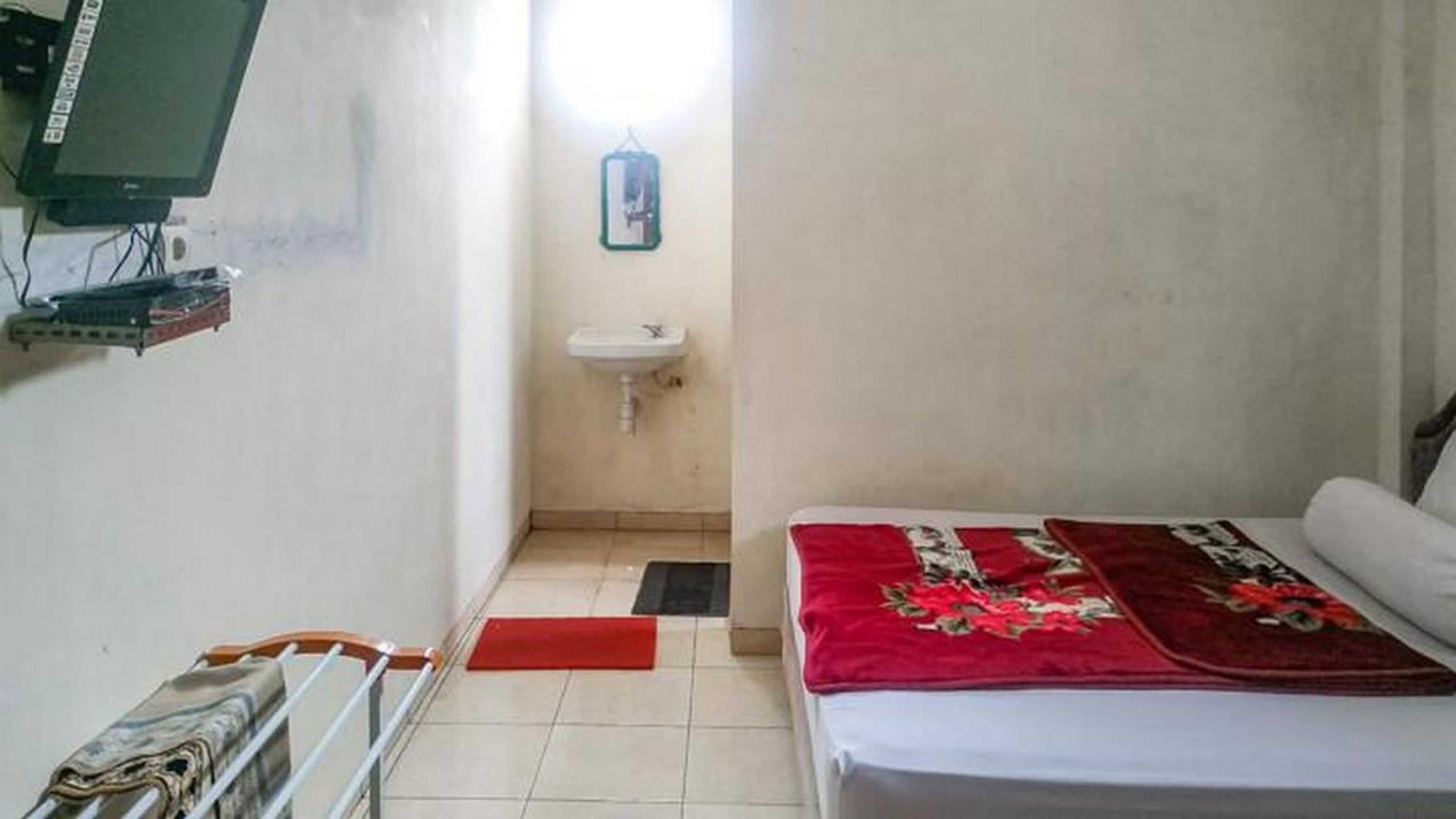 Gift card for Villa Al Barokah Syariah Family Mitra Reddoorz Near Sarangan Lake