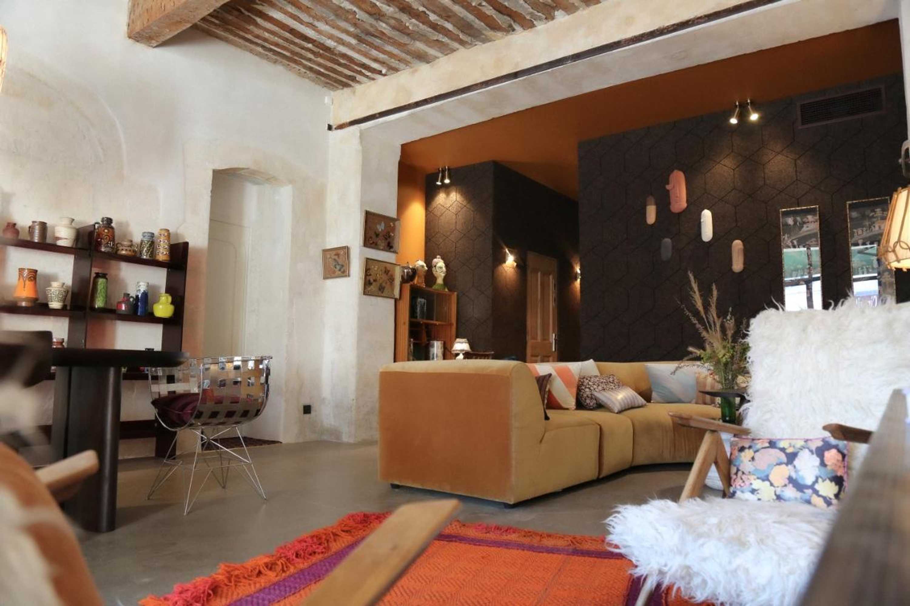 Gift card for Le Petit Hotel Gift card for Le Petit Hotel