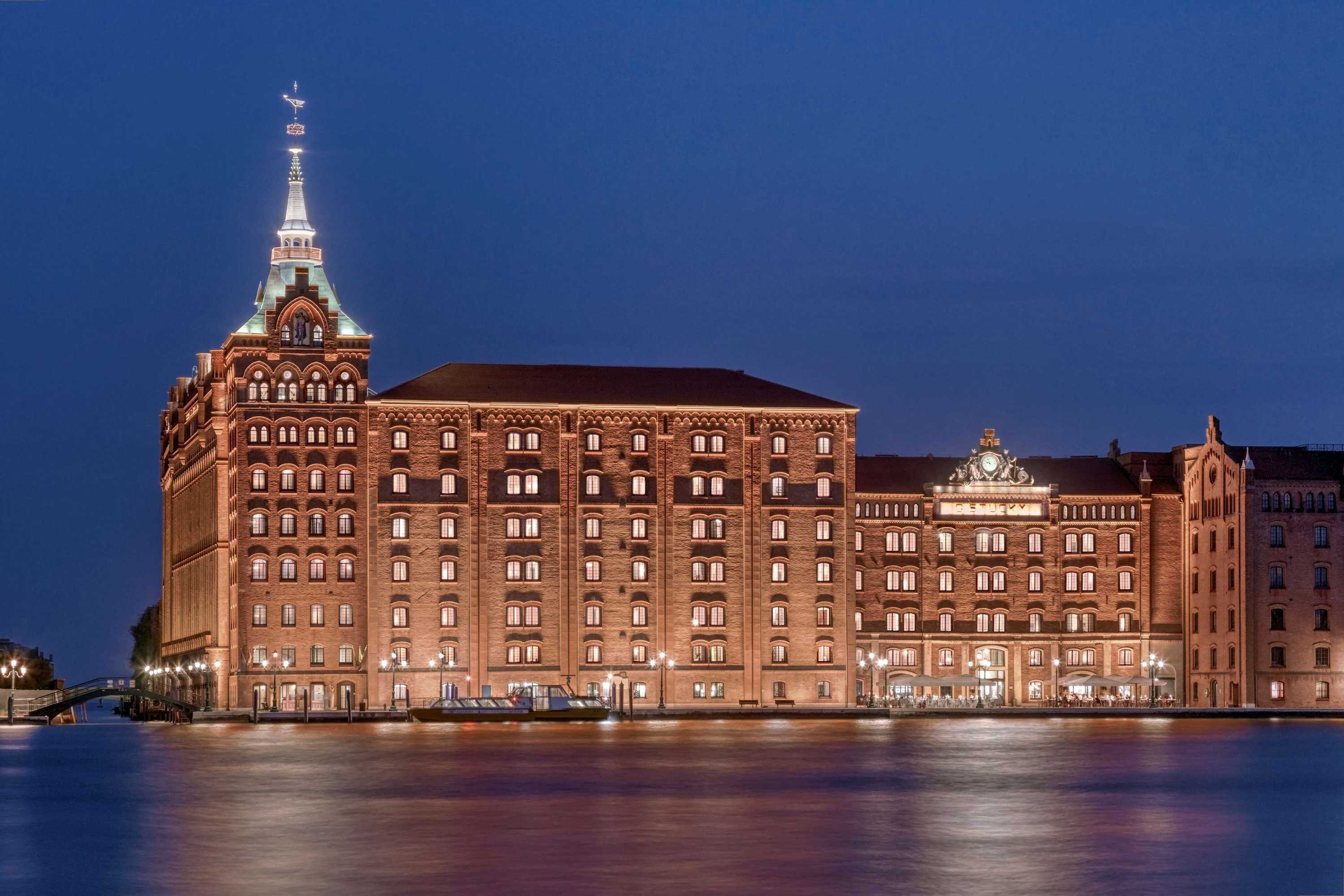 Gift card for Hilton Molino Stucky Venice Gift card for Hilton Molino Stucky Venice