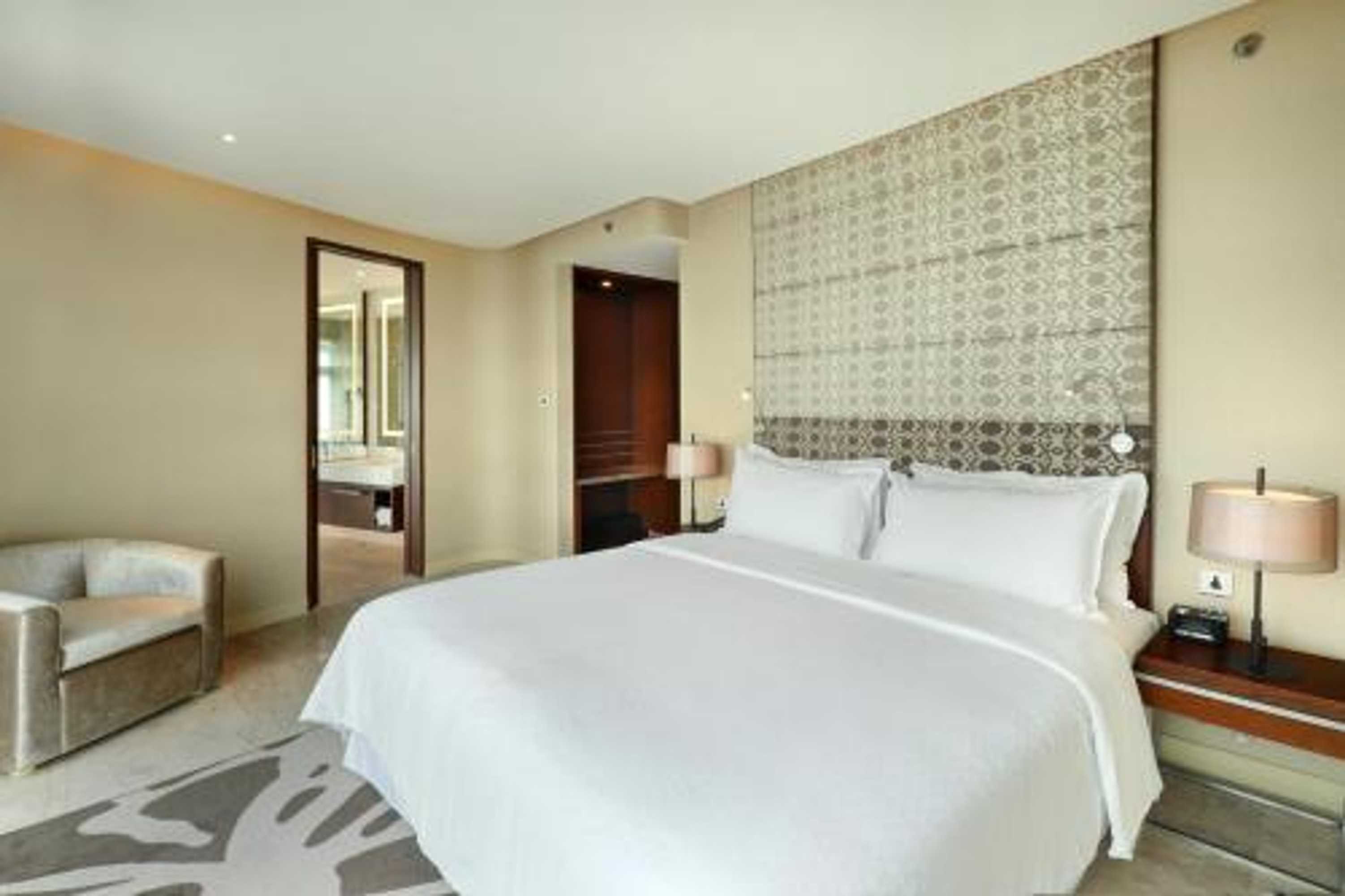 Gift card for Crowne Plaza Dhaka Gulshan by Ihg Gift card for Crowne Plaza Dhaka Gulshan by Ihg