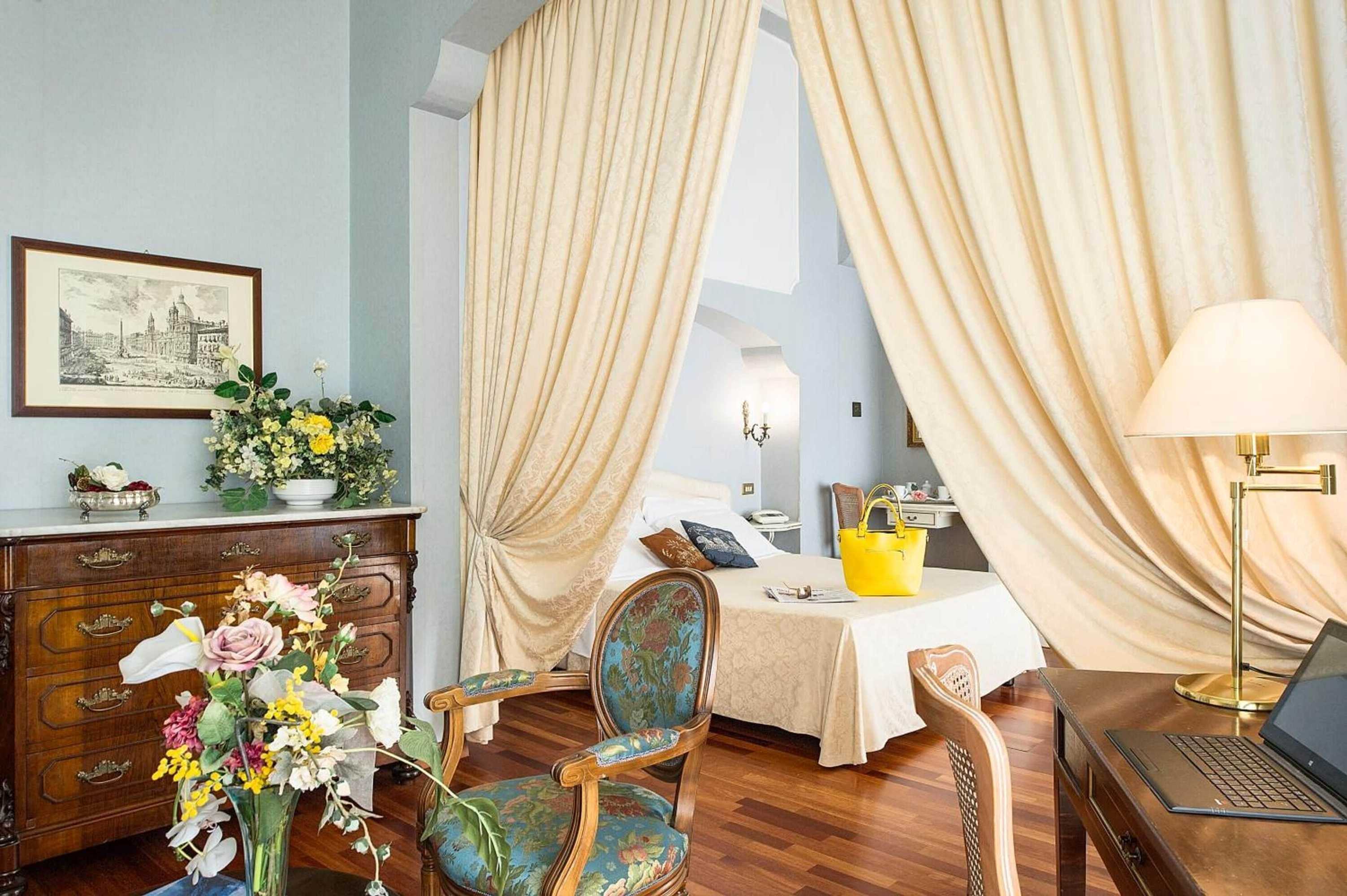 Gift card for Grande Albergo Quattro Stagioni Gift card for Grande Albergo Quattro Stagioni