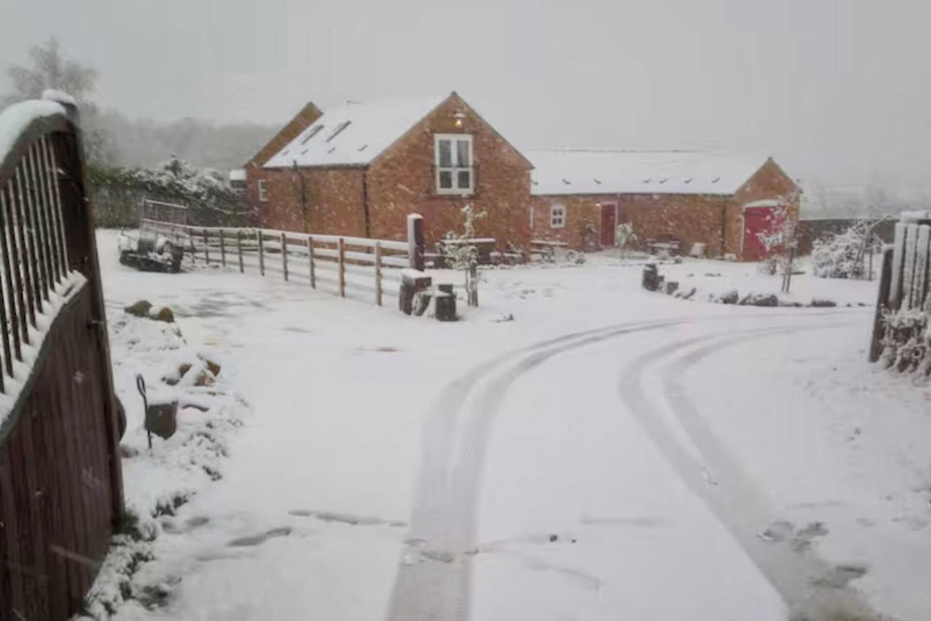 Gift card for Starshinezzz - Large Farmhouse County Durham