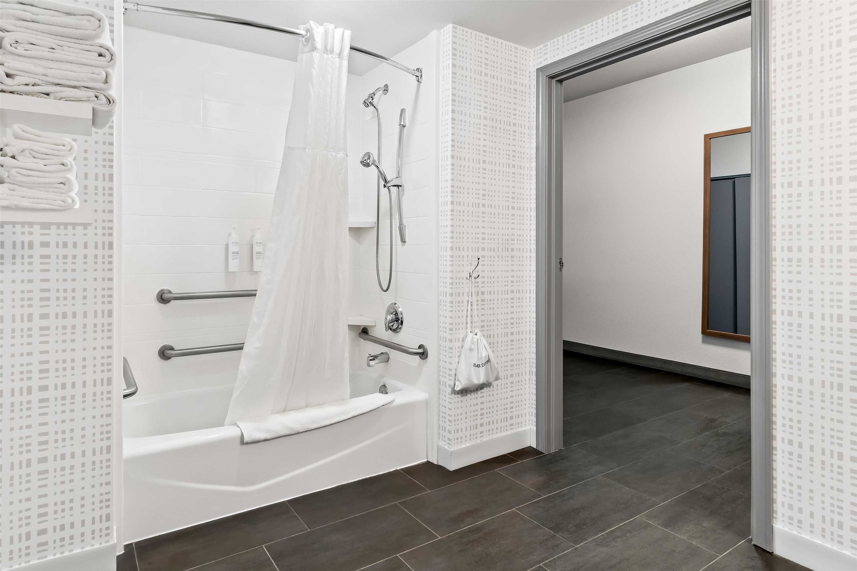 Gift card for Hampton Inn Laramie