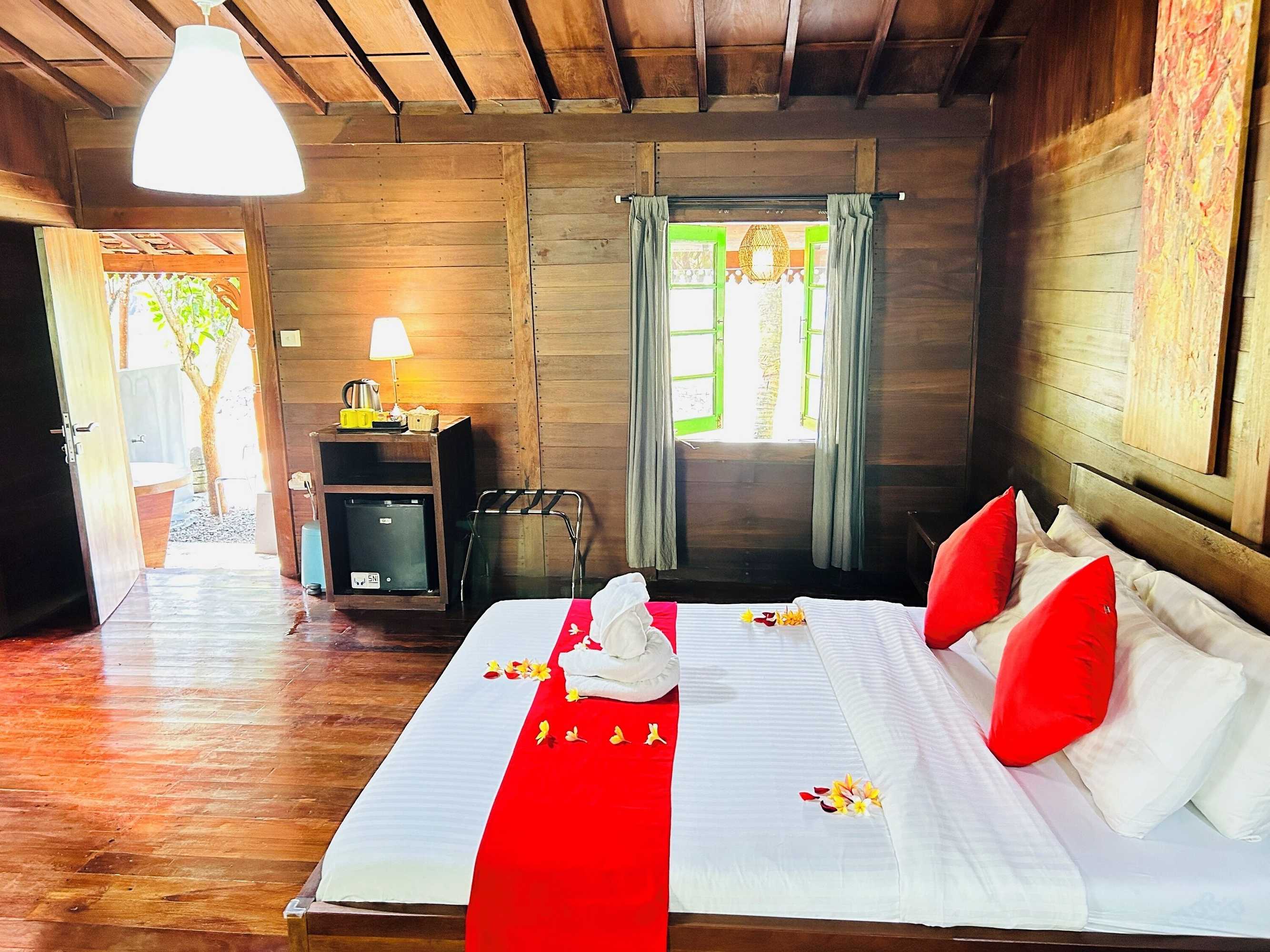 Gift card for Avery Coconut Island Hotel & Beach Resort Gift card for Avery Coconut Island Hotel & Beach Resort