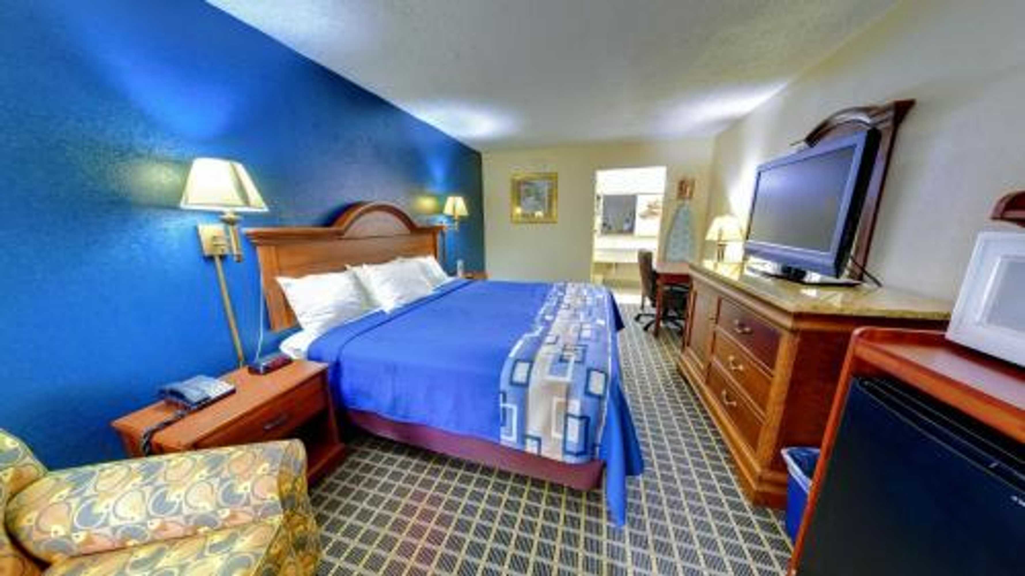 Gift card for Dahlonega Mountain Inn Gift card for Dahlonega Mountain Inn