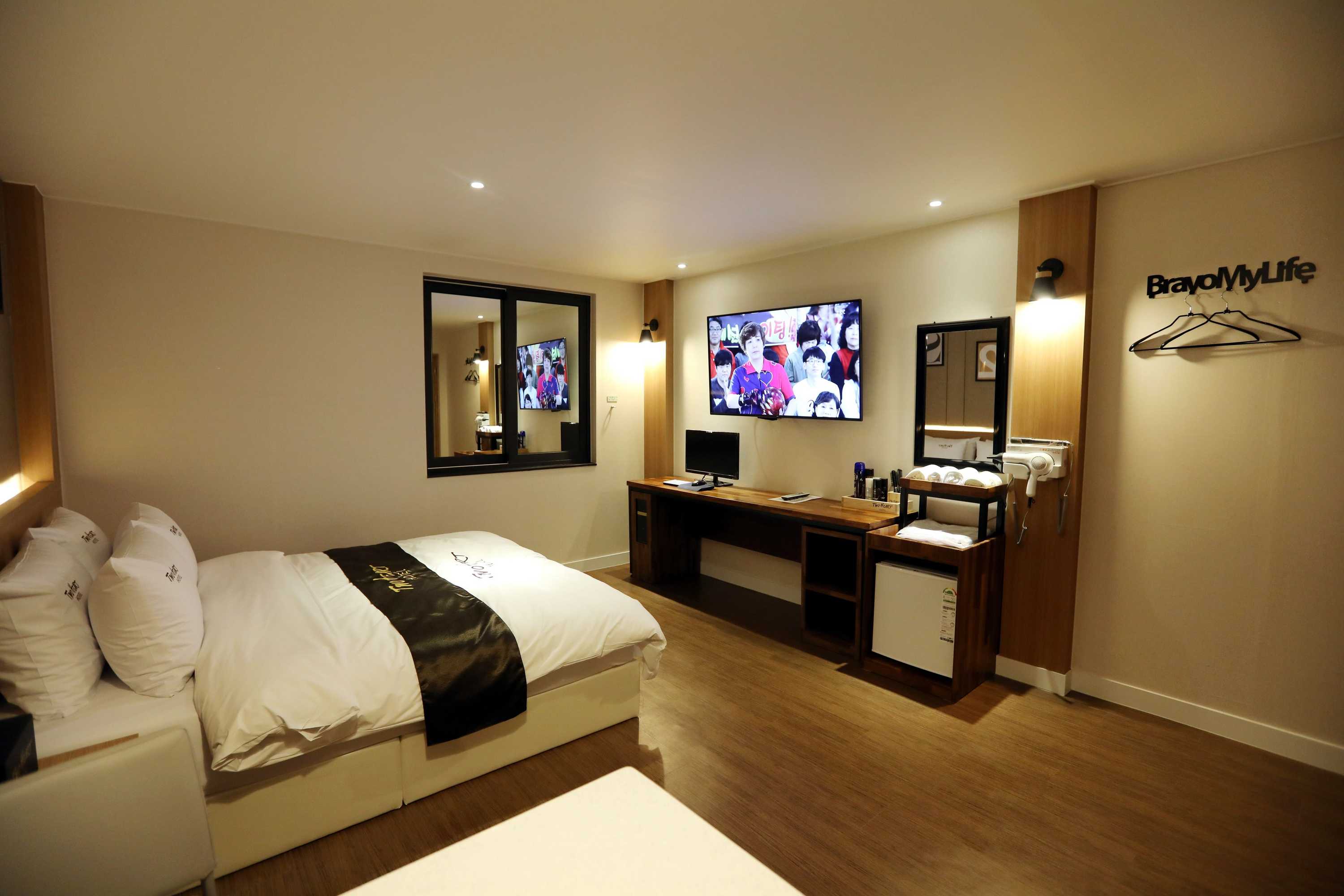 Gift card for Daegu Dongdaegu Station Hotel Two Heart Gift card for Daegu Dongdaegu Station Hotel Two Heart