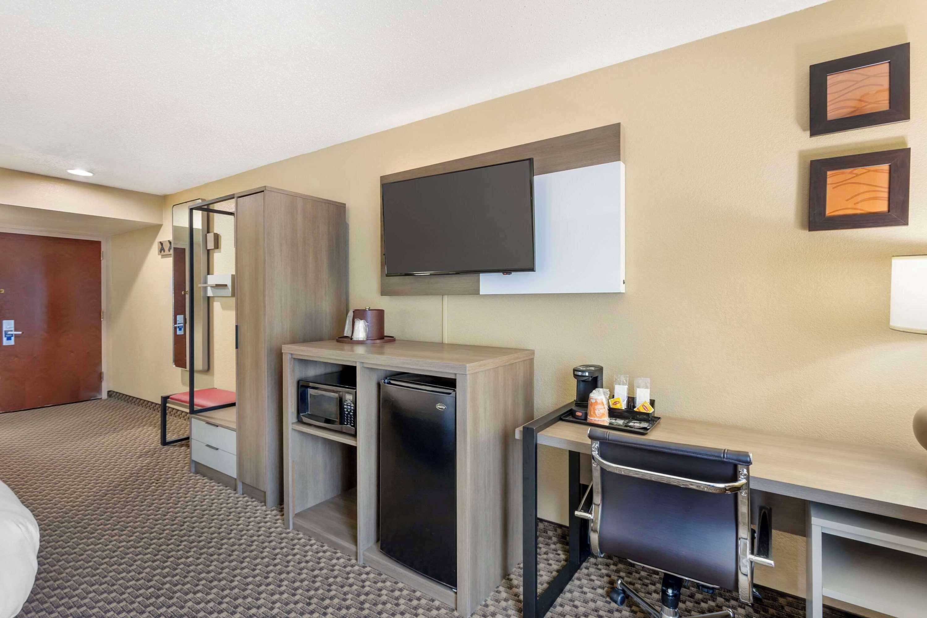 Gift card for Comfort Inn And Suites Gift card for Comfort Inn And Suites