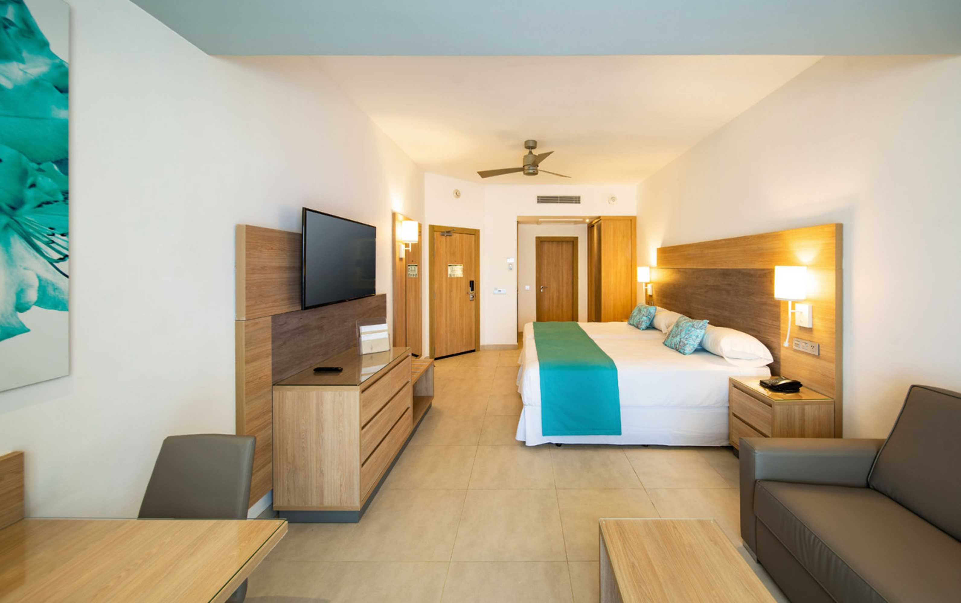 Gift card for Hotel Riu Palace Tropical Bay - All Inclusive Gift card for Hotel Riu Palace Tropical Bay - All Inclusive