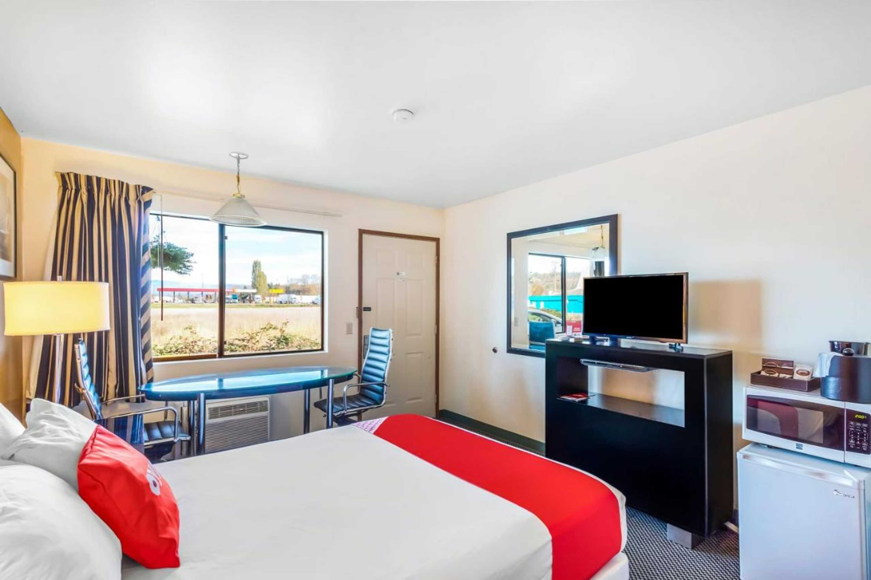 Gift card for Arlington Motor Inn