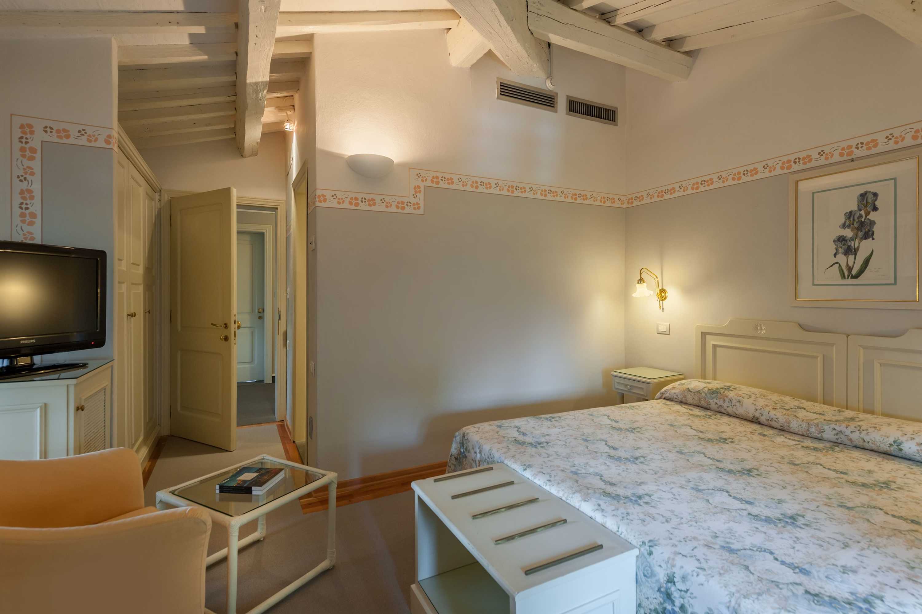 Gift card for Villasanpaolo Wellness & Spa Hotel San Gimignano Gift card for Villasanpaolo Wellness & Spa Hotel San Gimignano